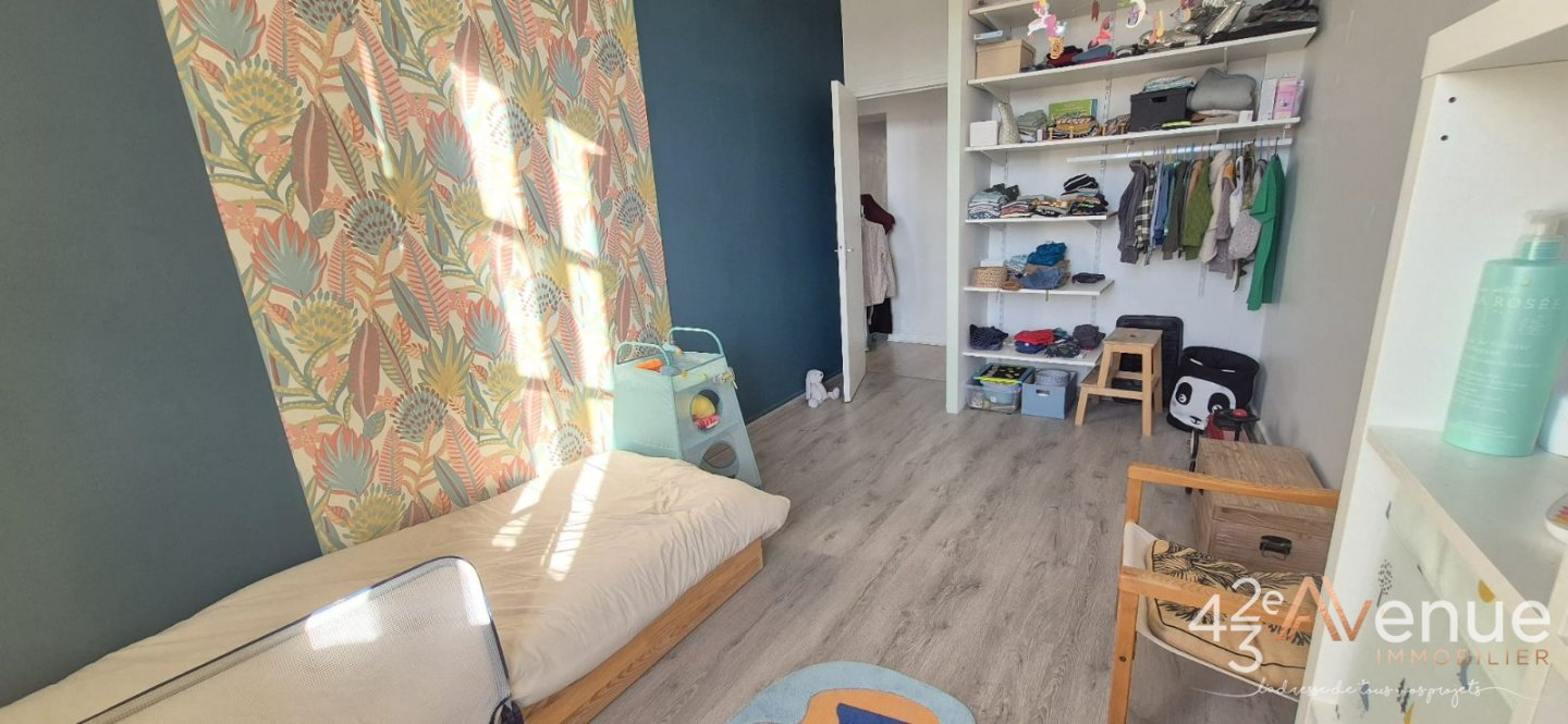 APPARTEMENT T4 A VENDRE - ST ETIENNE Crt de roch - 123 m2 - 159900€