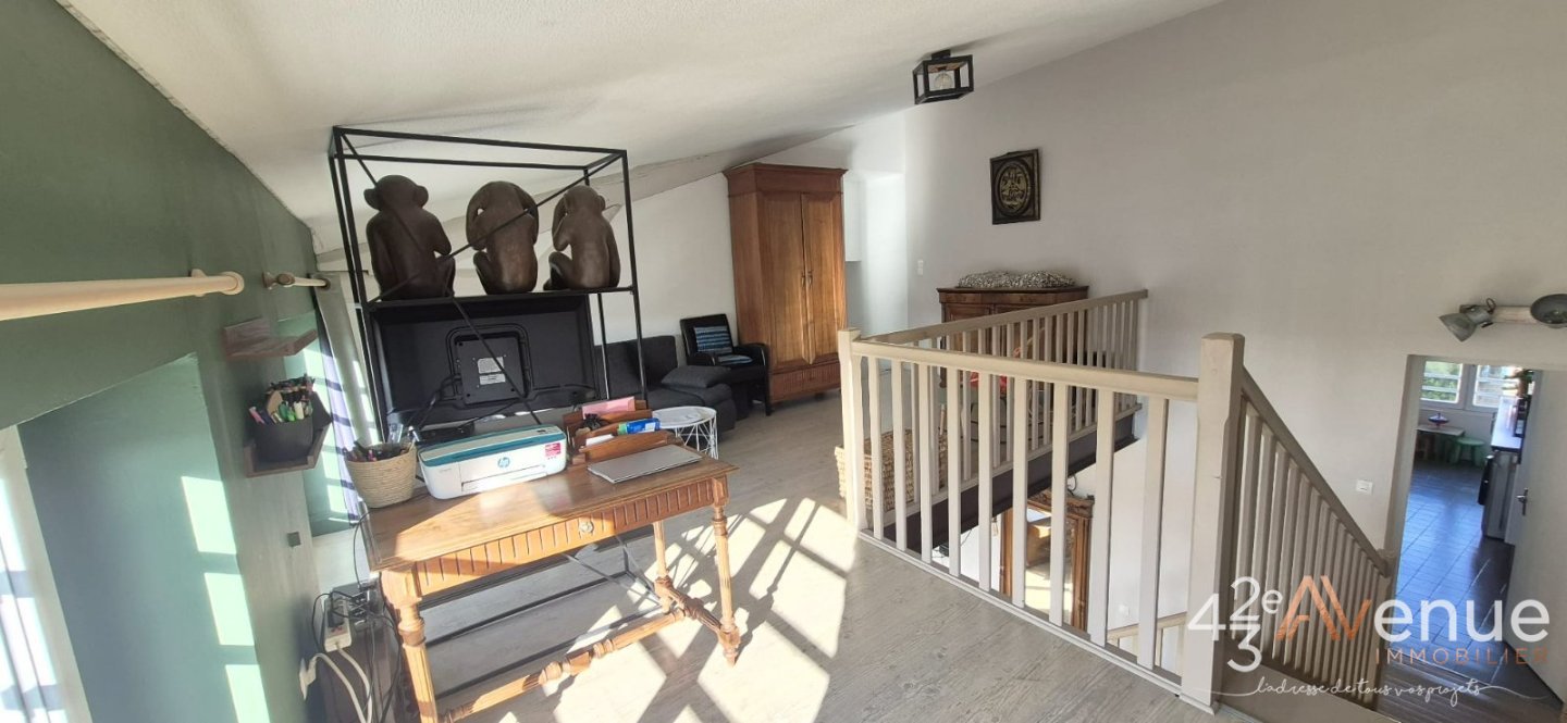 APPARTEMENT T4 A VENDRE - ST ETIENNE Crt de roch - 123 m2 - 159900€