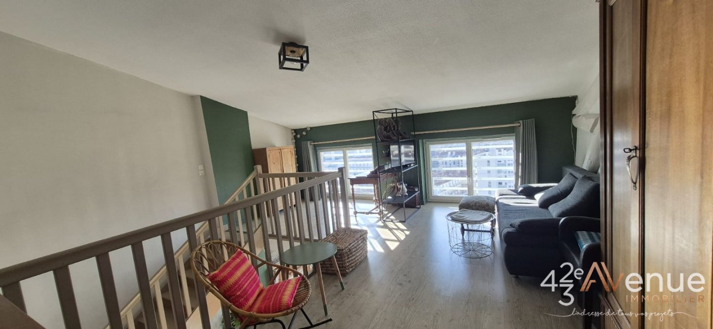 APPARTEMENT T4 A VENDRE - ST ETIENNE Crt de roch - 123 m2 - 159900€