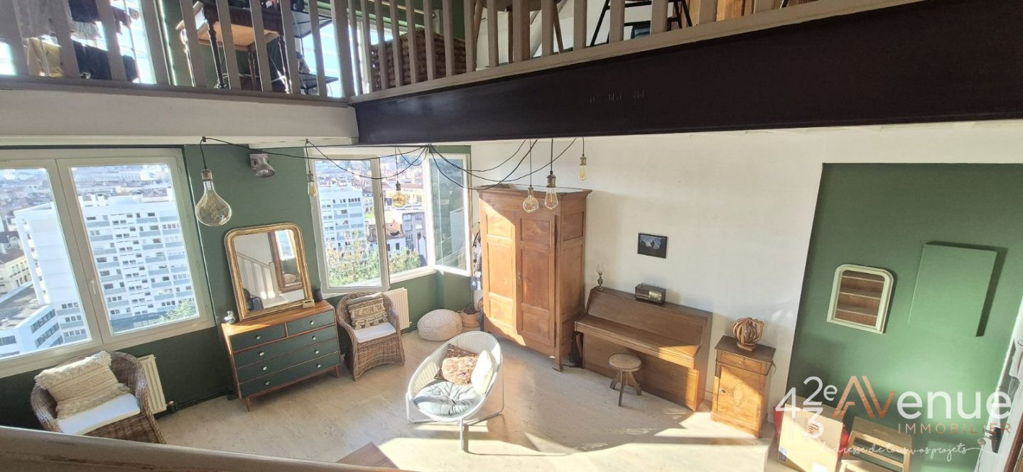 APPARTEMENT T4 A VENDRE - ST ETIENNE Crt de roch - 123 m2 - 159900€