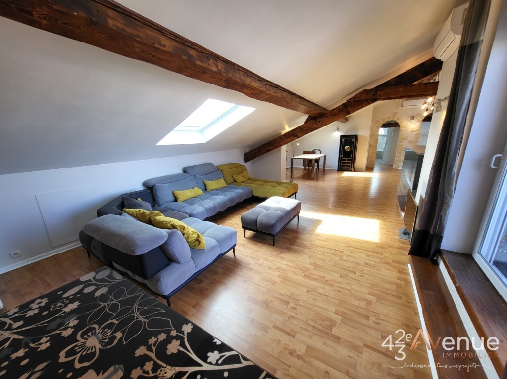 Appartement DUPLEX avec Terrasse Tropzienne A VENDRE - ST ETIENNE FACULTE   CENTRE DEUX - 147.25 m2 - 175000€