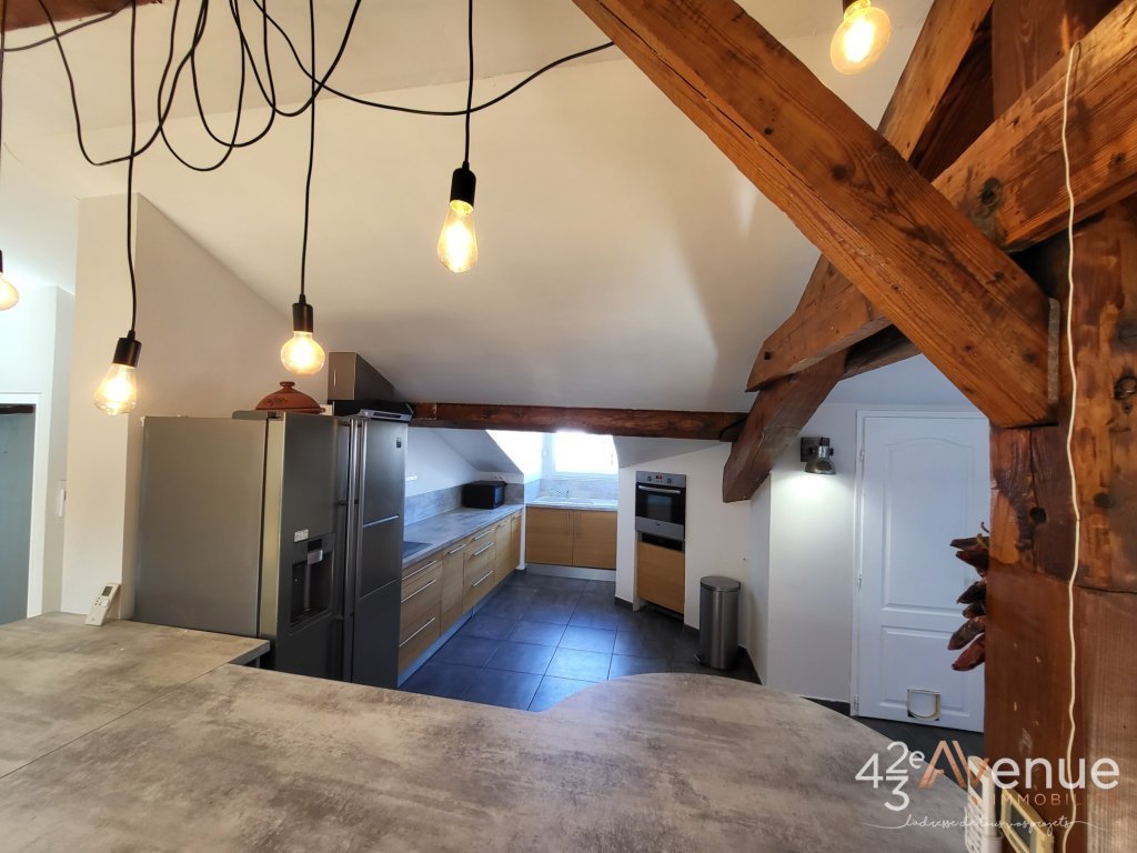 Appartement DUPLEX avec Terrasse Tropzienne A VENDRE - ST ETIENNE FACULTE   CENTRE DEUX - 147.25 m2 - 175000€