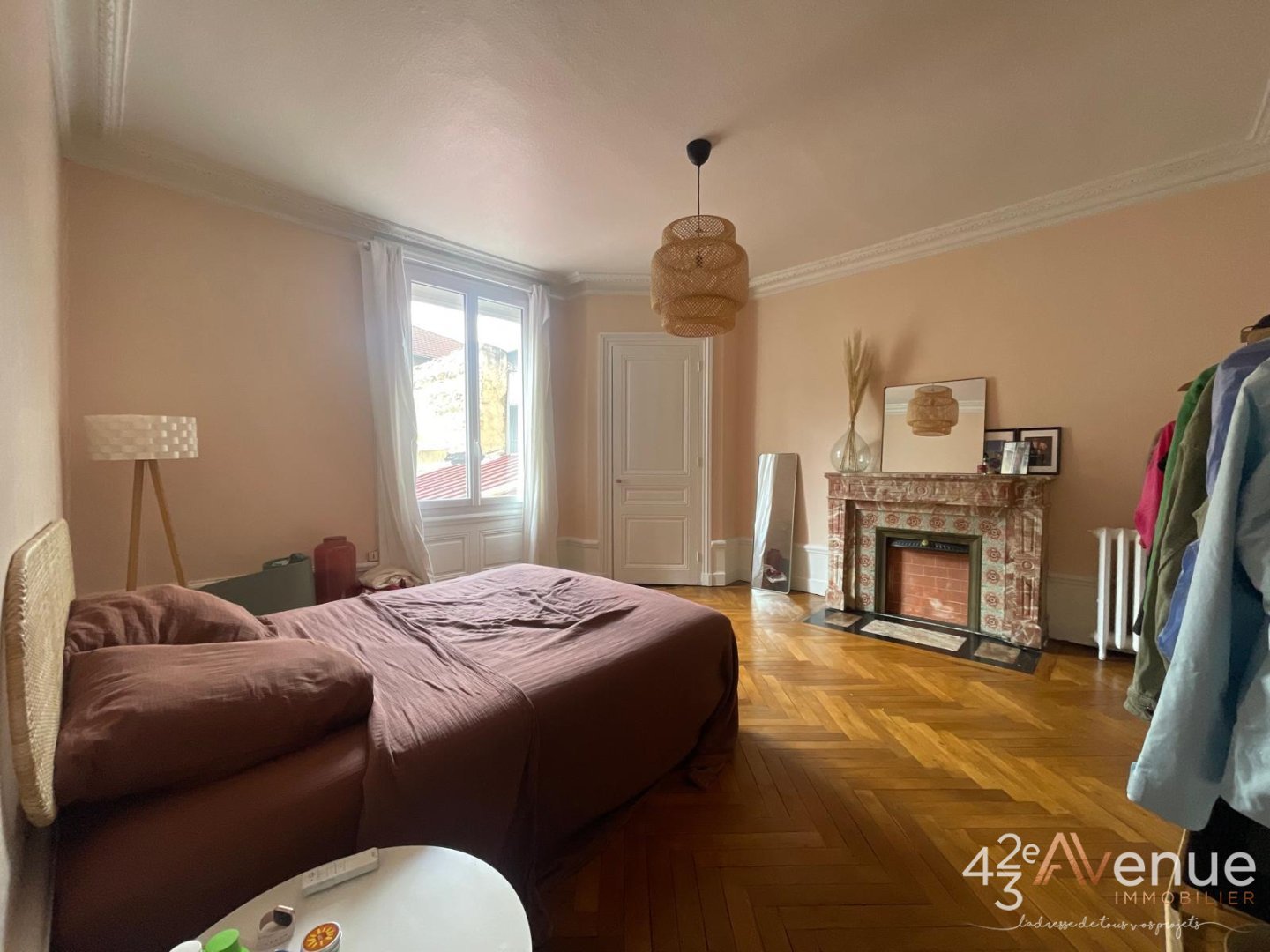 Appartement Haussmannien TYPE 4 avec parking A VENDRE - ST ETIENNE FACULTE   CENTRE DEUX - 92.91 m2 - 159000€