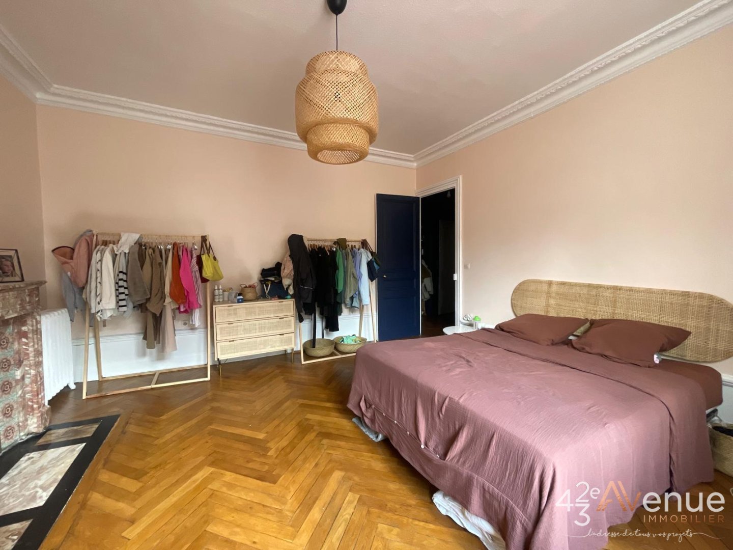 Appartement Haussmannien TYPE 4 avec parking A VENDRE - ST ETIENNE FACULTE   CENTRE DEUX - 92.91 m2 - 159000€