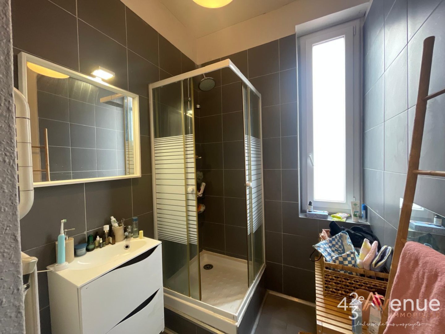 Appartement Haussmannien TYPE 4 avec parking A VENDRE - ST ETIENNE FACULTE   CENTRE DEUX - 92.91 m2 - 159000€