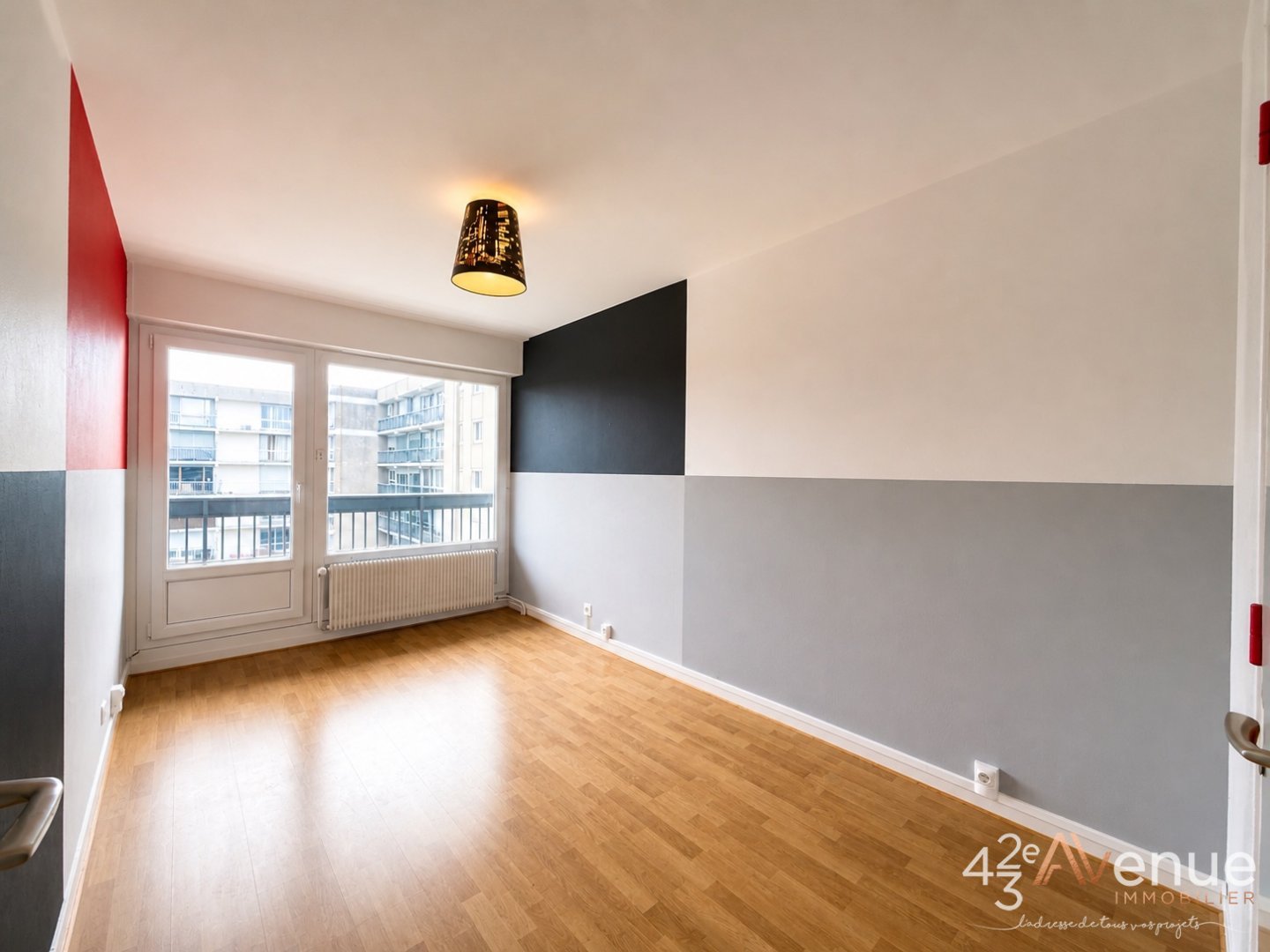Appartement Type 4 dernier étage Centre Deux A VENDRE - ST ETIENNE FACULTE   CENTRE DEUX - 99.39 m2 - 128 400 &euro;