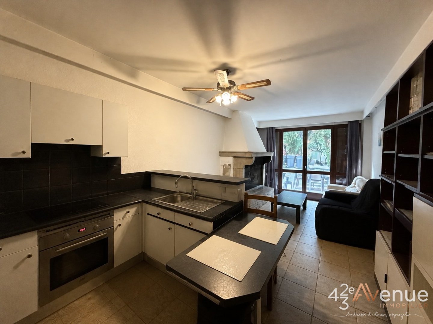 APPARTEMENT T4 A VENDRE - ST ETIENNE FAURIEL - 140 m2 - 180 000 &euro;