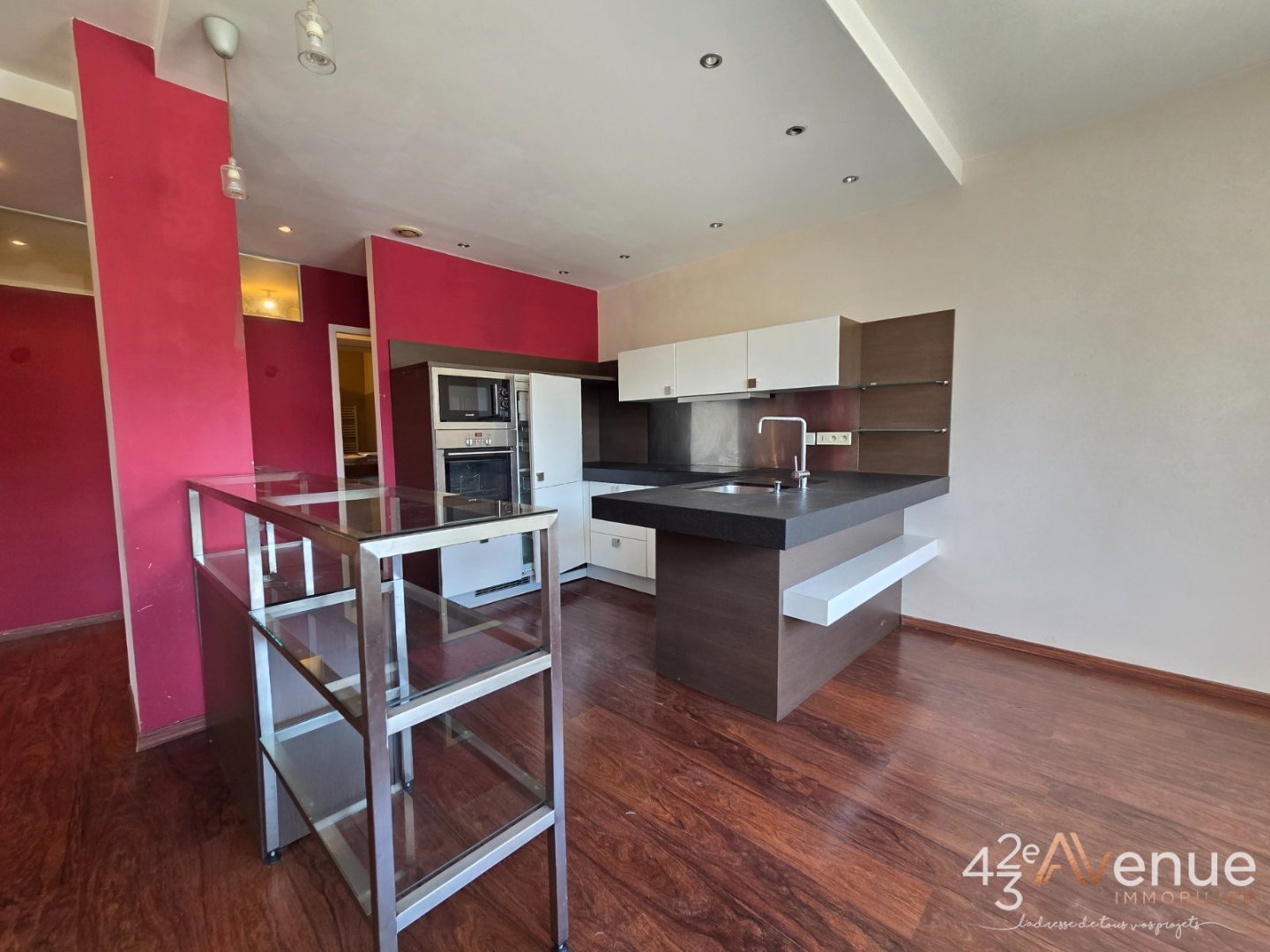 APPARTEMENT T4 A VENDRE - ST ETIENNE FOURNEYRON - 100.31 m2 - 165 000 &euro;