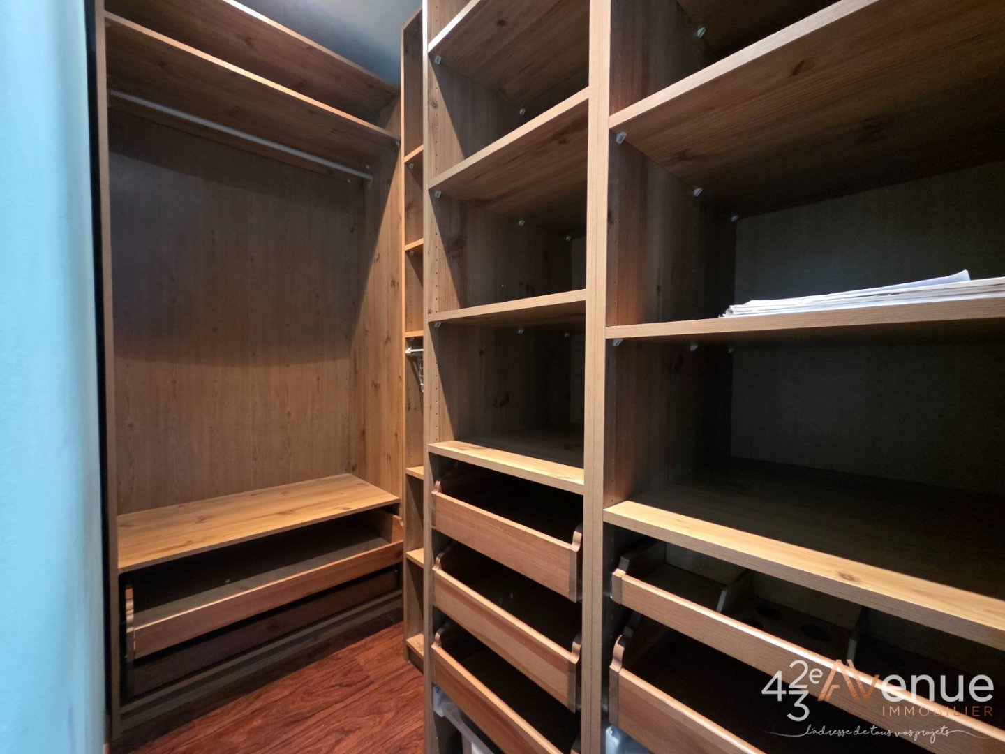 APPARTEMENT T4 A VENDRE - ST ETIENNE FOURNEYRON - 100.31 m2 - 165 000 &euro;