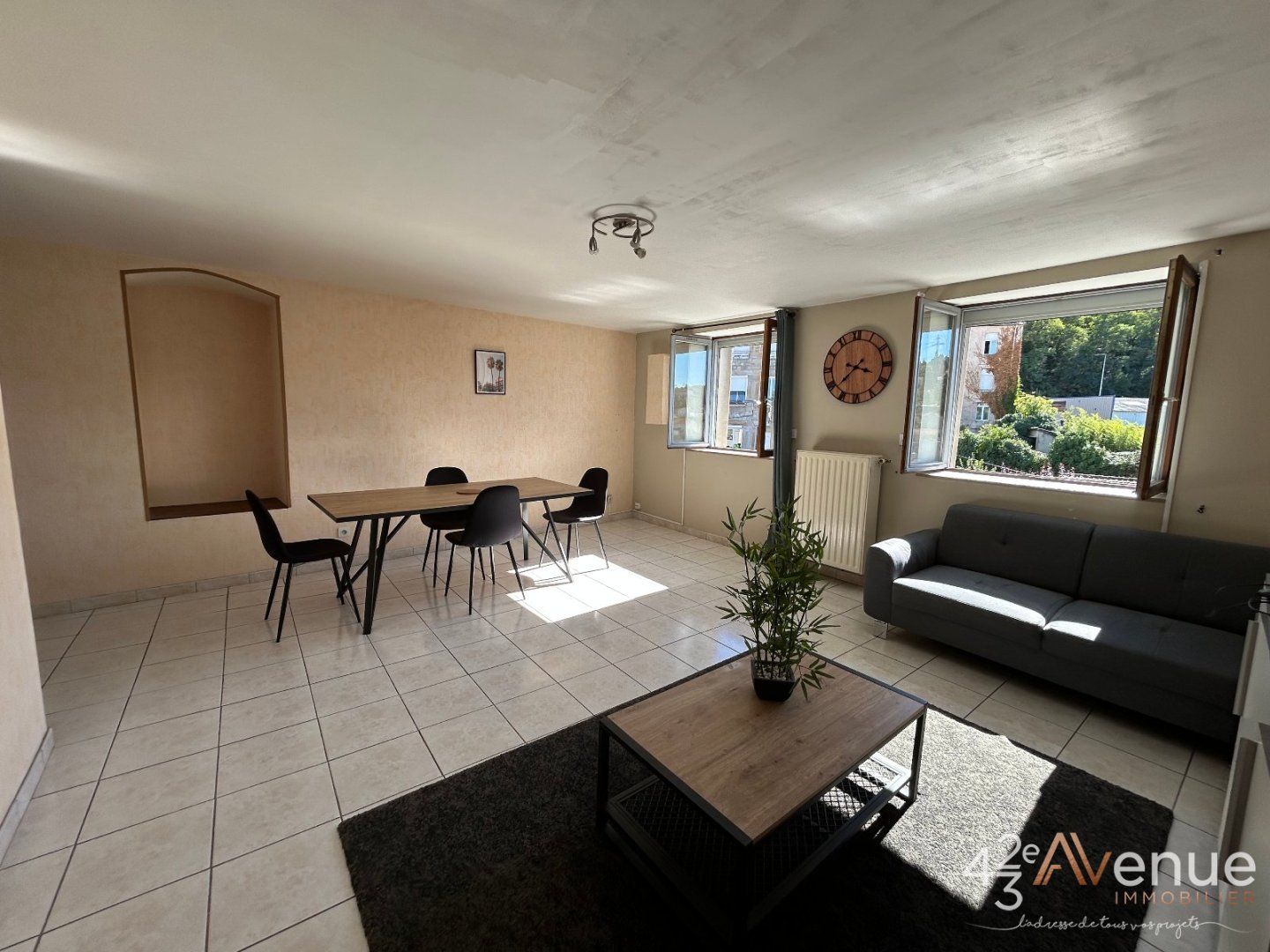 APPARTEMENT T4 A VENDRE - ST ETIENNE JACQUARD - 82.61 m2 - 97 000 &euro;