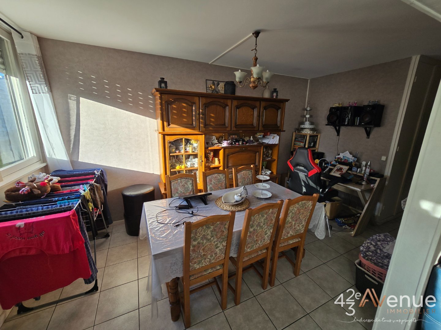 APPARTEMENT T5 A VENDRE - ST ETIENNE LA METARE - 90.93 m2 - 89000€