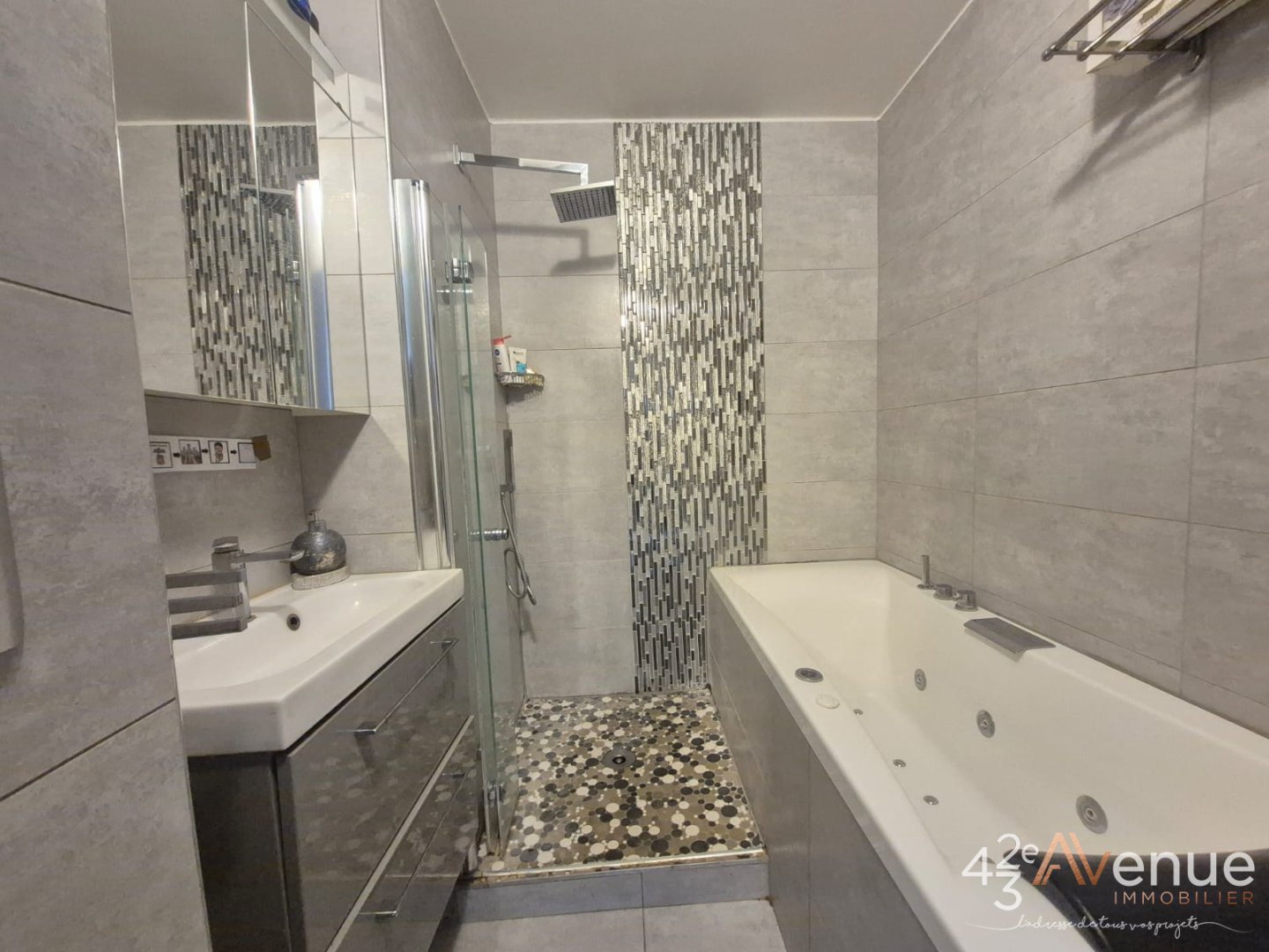 Appartement 79,5m, F4, Balcon