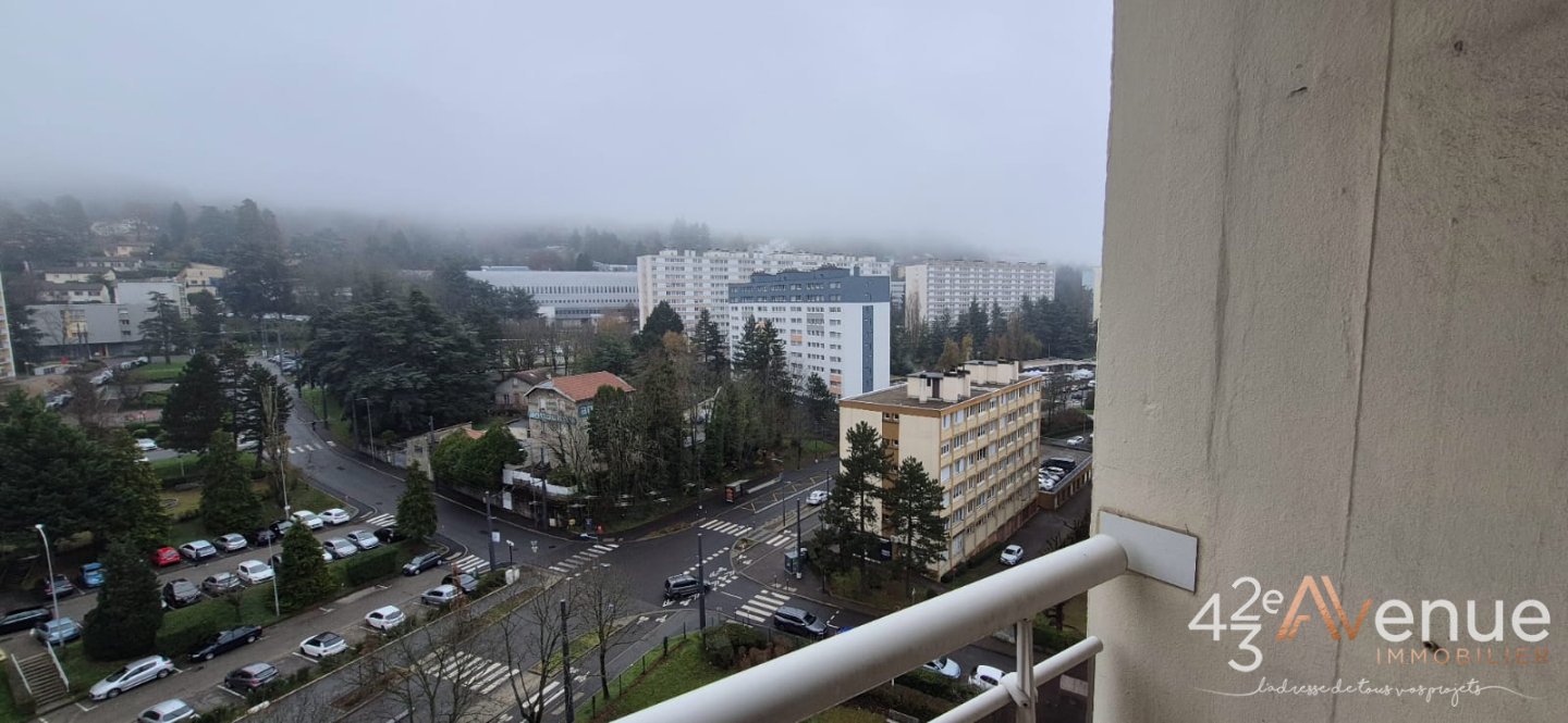 APPARTEMENT T4 A VENDRE - ST ETIENNE LA METARE - 90 m2 - 89000€