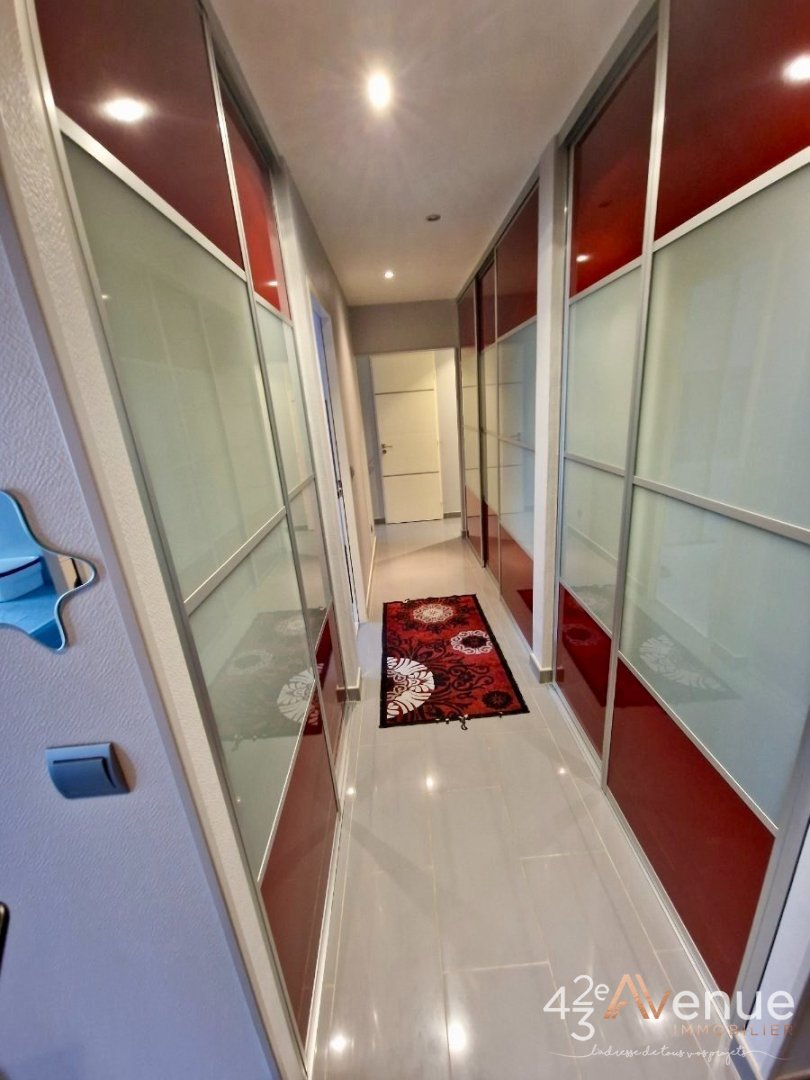 APPARTEMENT T4 A VENDRE - ST ETIENNE LA METARE - 92 m2 - 89 000 &euro;