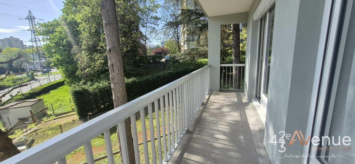 APPARTEMENT T4 A VENDRE - ST ETIENNE MONTAUD - 80 m2 - 139 000 &euro;