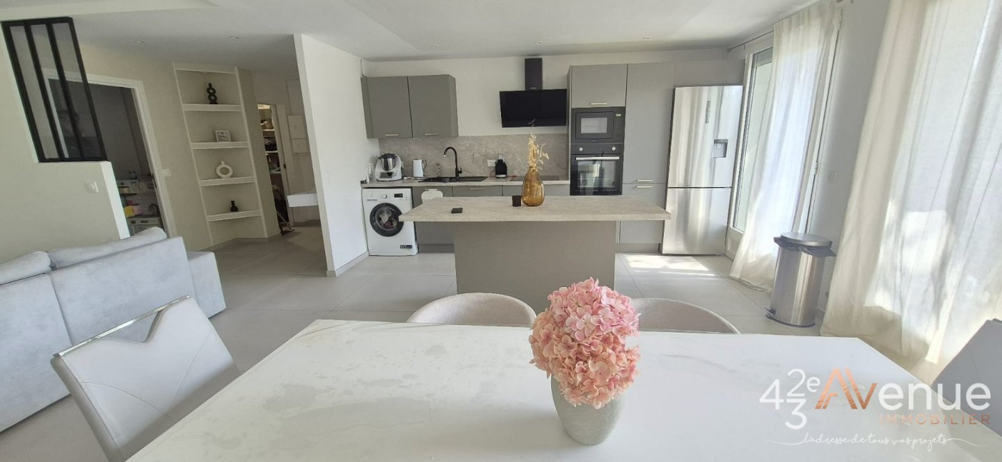 APPARTEMENT T4 A VENDRE - ST ETIENNE MONTAUD - 80 m2 - 139 000 &euro;