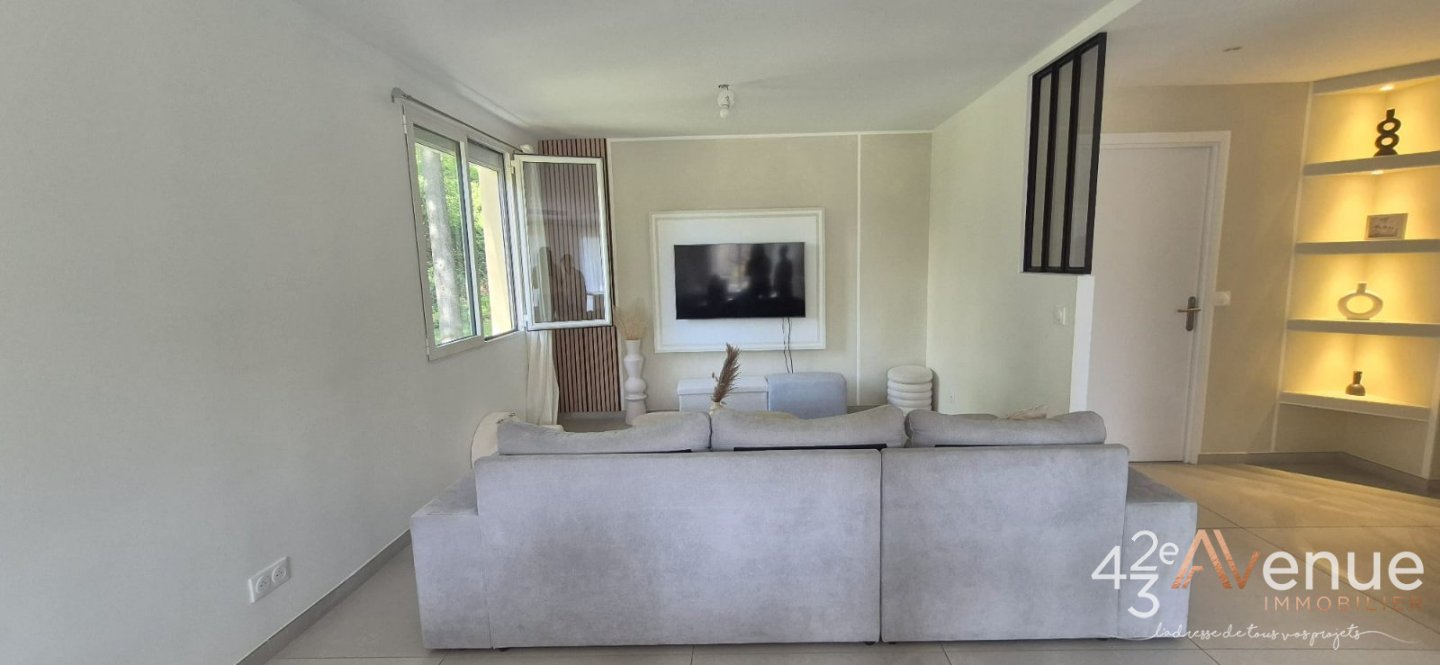 APPARTEMENT T4 A VENDRE - ST ETIENNE MONTAUD - 80 m2 - 139 000 &euro;