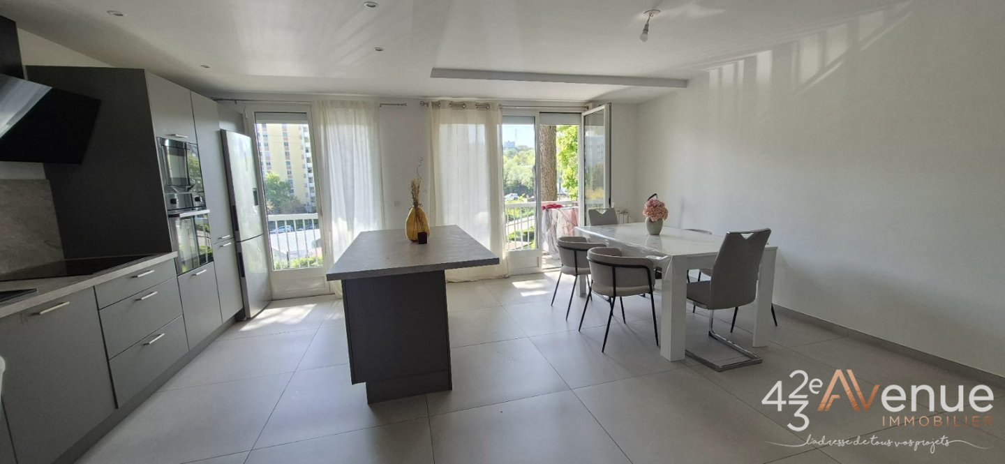 APPARTEMENT T4 A VENDRE - ST ETIENNE MONTAUD - 80 m2 - 139 000 &euro;