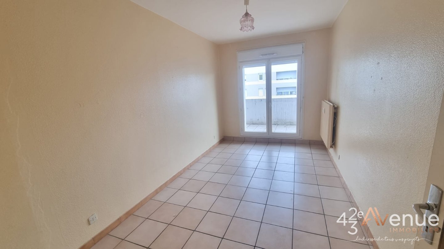 Appartement  F4 de 91m²,terrasse de 13m²