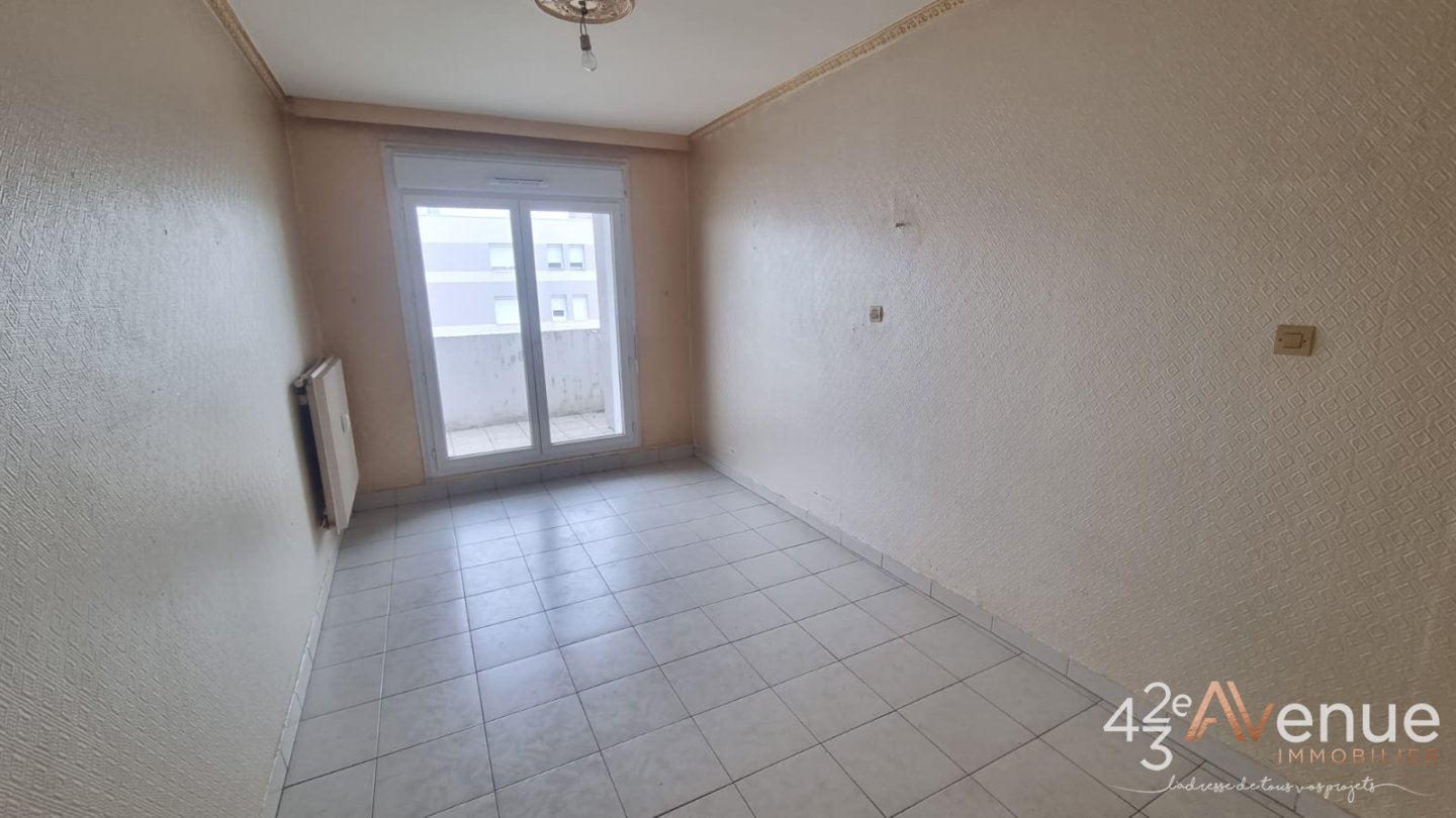 Appartement  F4 de 91m²,terrasse de 13m²