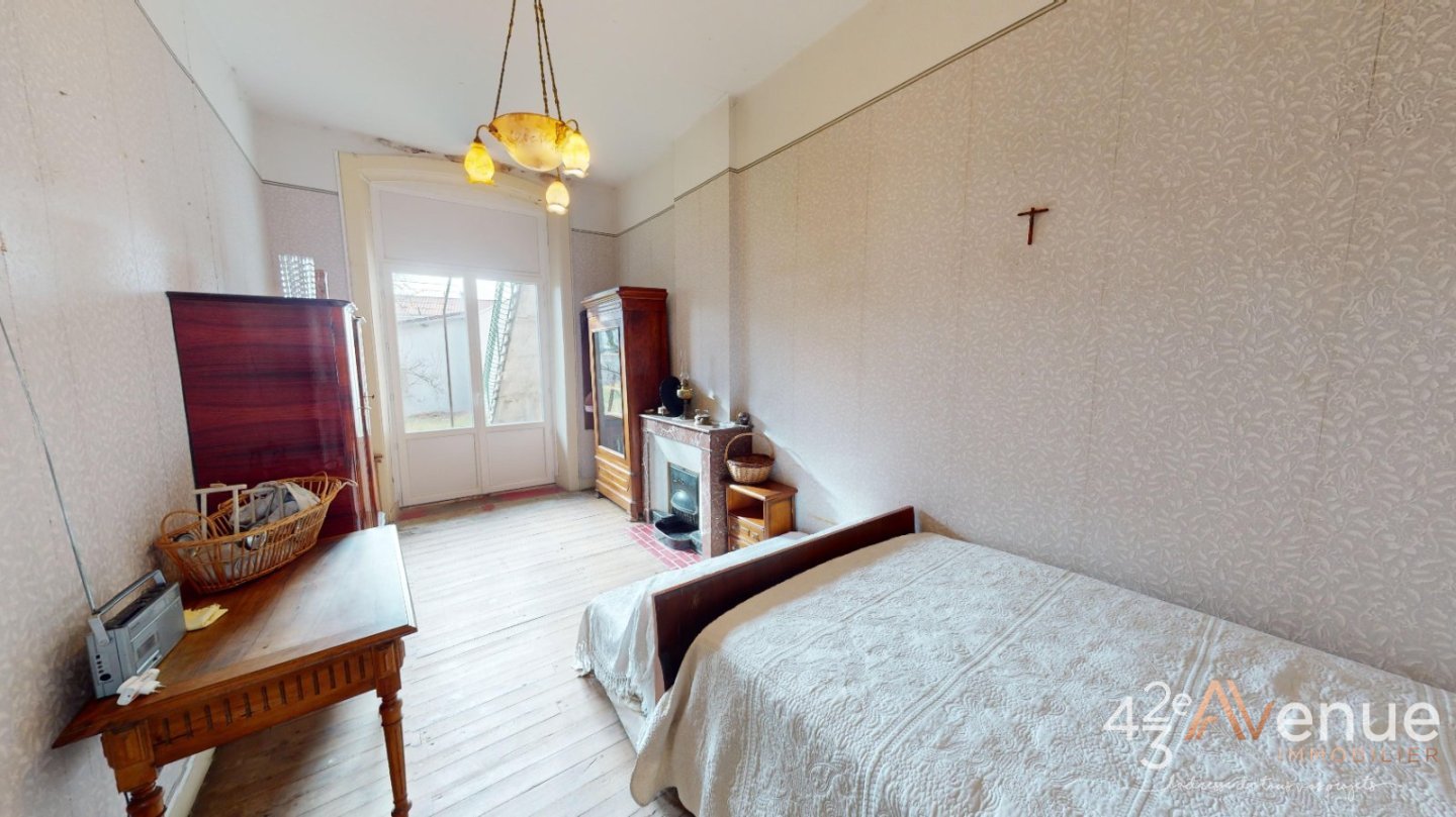 Appartement rez de jardin A VENDRE - STE SIGOLENE - 100 m2 - 99000€