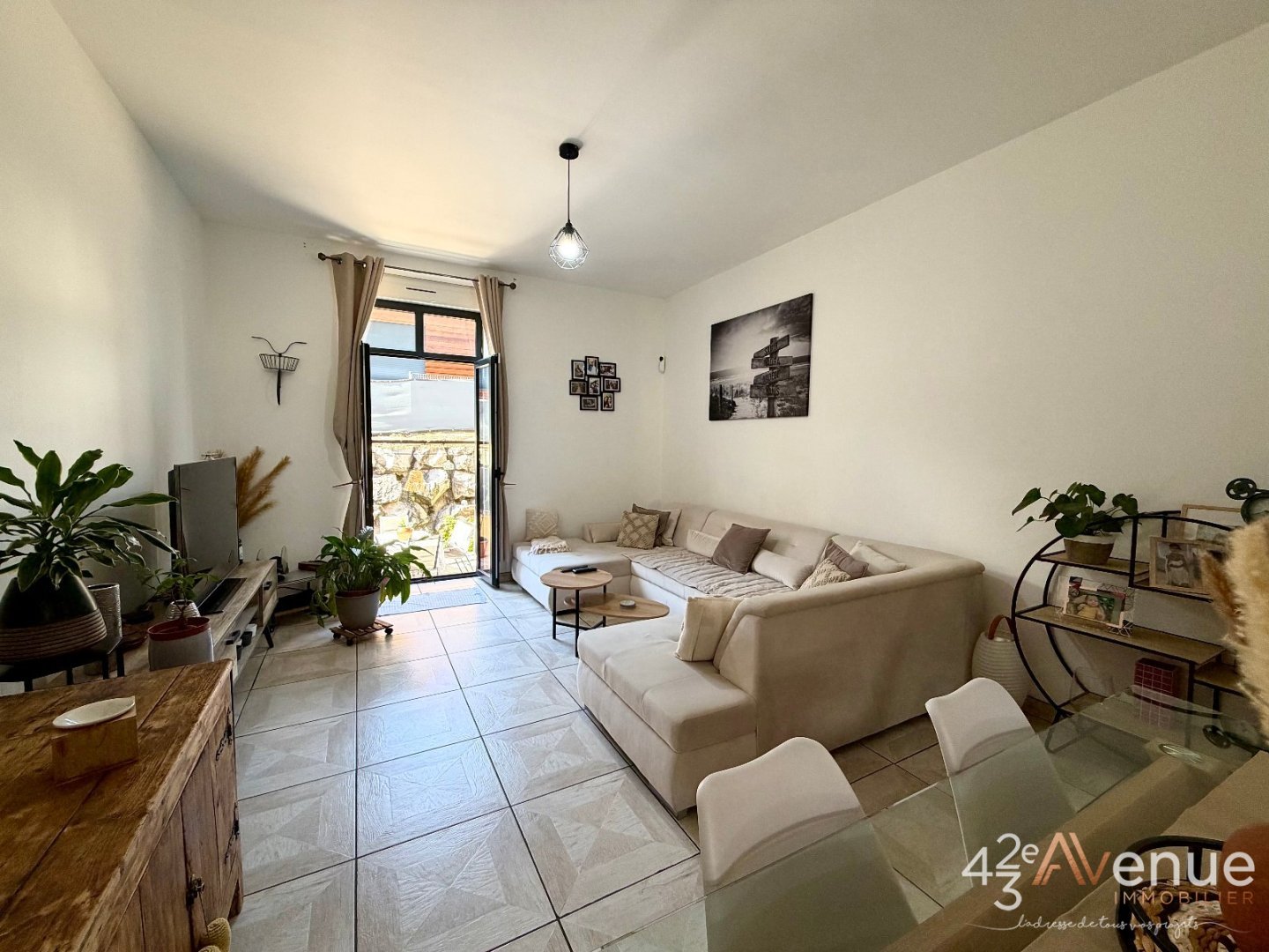 APPARTEMENT T4 A VENDRE - UNIEUX - 96.56 m2 - 199 000 &euro;