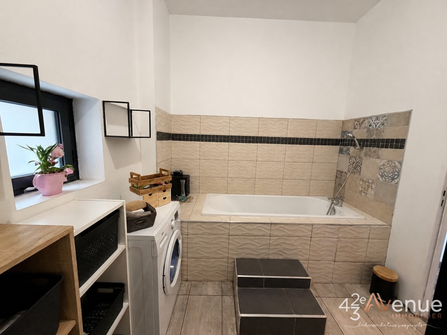 APPARTEMENT T4 A VENDRE - UNIEUX - 96.56 m2 - 199 000 &euro;