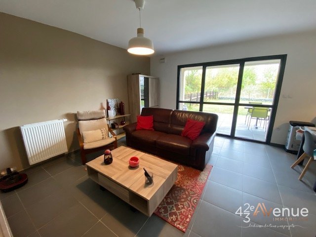 APPARTEMENT T5 A LOUER - ANDREZIEUX BOUTHEON - 86.6 m2 - 910�&euro; charges comprises par mois