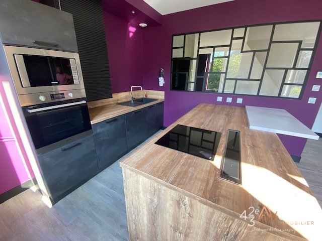 APPARTEMENT T5 A LOUER - LA FOUILLOUSE HYPER CENTRE - 93.37 m2 - 834 &euro; charges comprises par mois