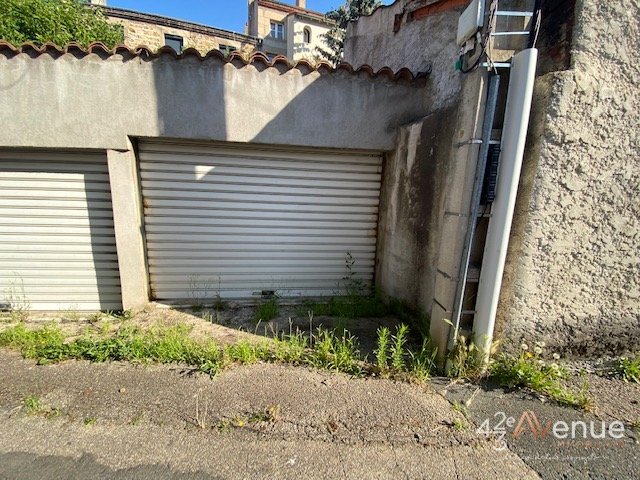 APPARTEMENT T5 A LOUER - LA FOUILLOUSE HYPER CENTRE - 93.37 m2 - 834 &euro; charges comprises par mois
