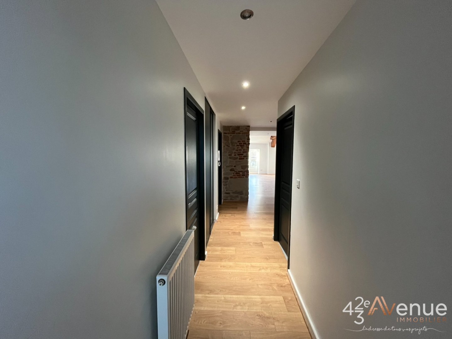 APPARTEMENT T5 A LOUER - ST ETIENNE QUARTIER URSULES - 113.69 m2 - 1�035�&euro; charges comprises par mois