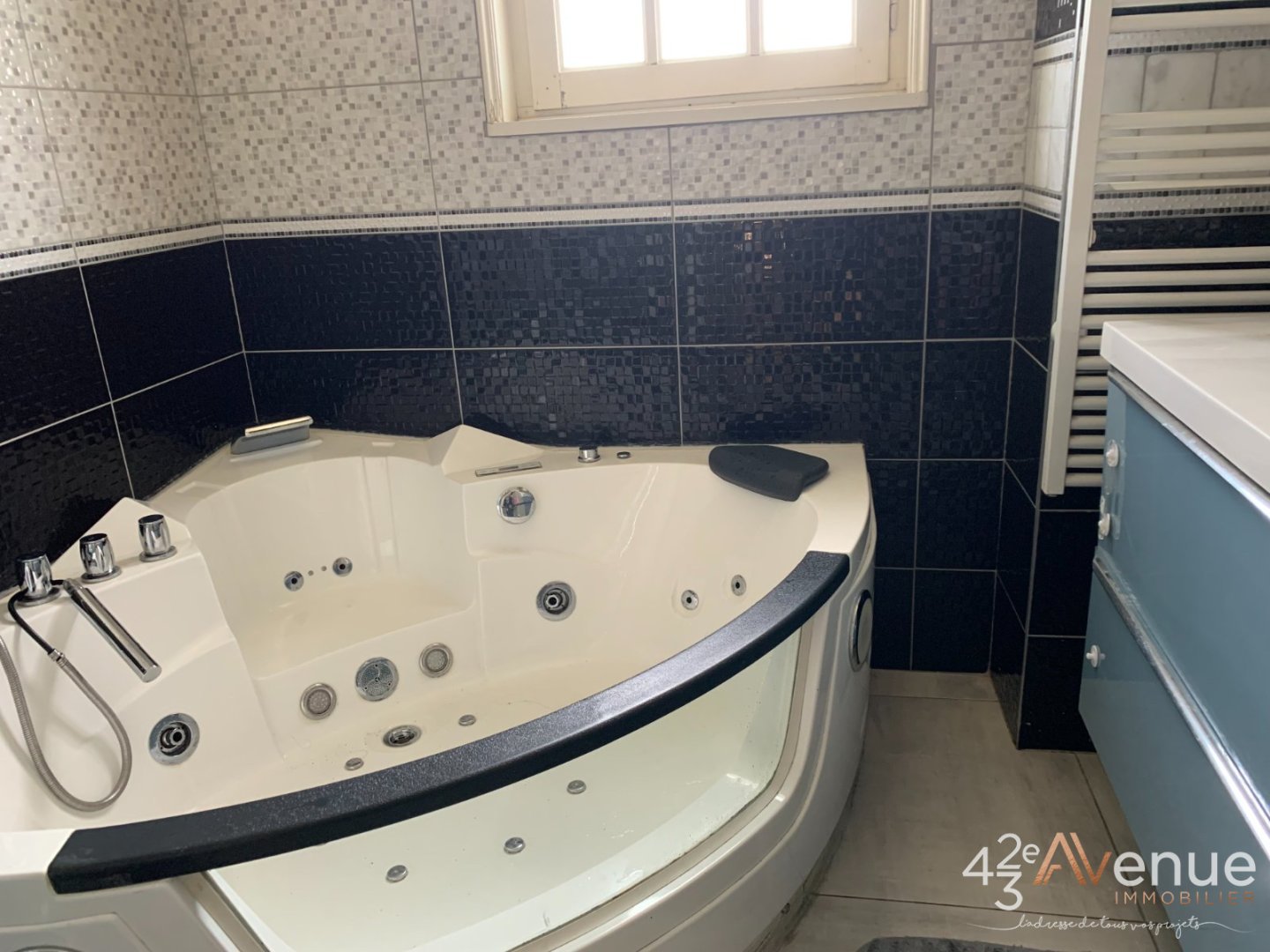 Appartement AVEC TERRAIN A VENDRE - ANDREZIEUX BOUTHEON - 102.07 m2 - 220 000 &euro;