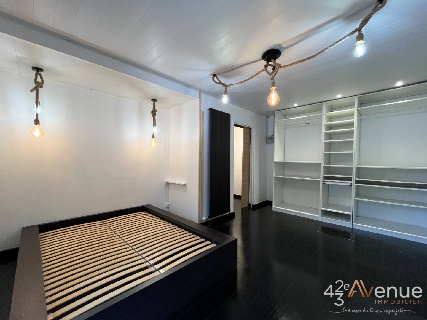 APPARTEMENT T5 - ST CYPRIEN - 115 m2 - 257000€