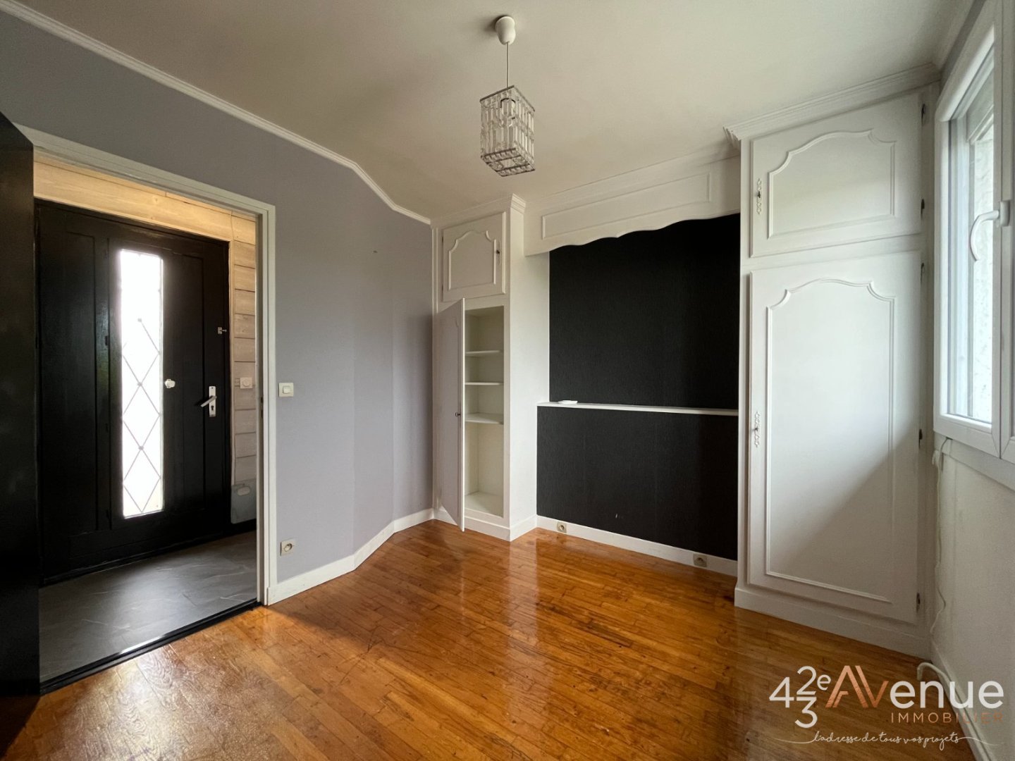 APPARTEMENT T5 - ST CYPRIEN - 115 m2 - 257000€