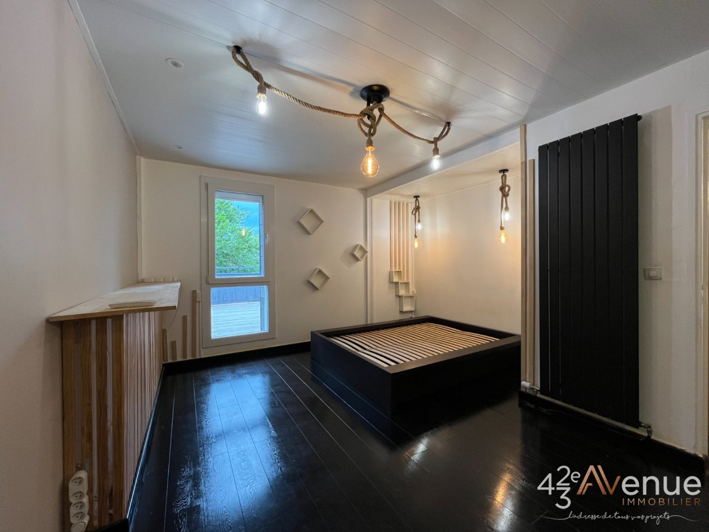 APPARTEMENT T5 - ST CYPRIEN - 115 m2 - 257000€