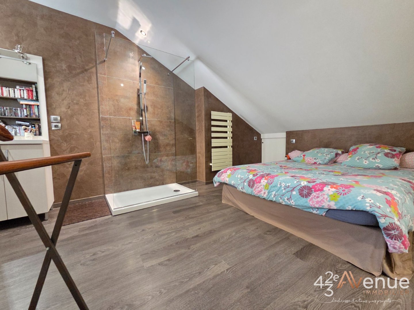 APPARTEMENT T5 A VENDRE - ST ETIENNE BADOUILLERE - 130.16 m2 - 253�000�&euro;