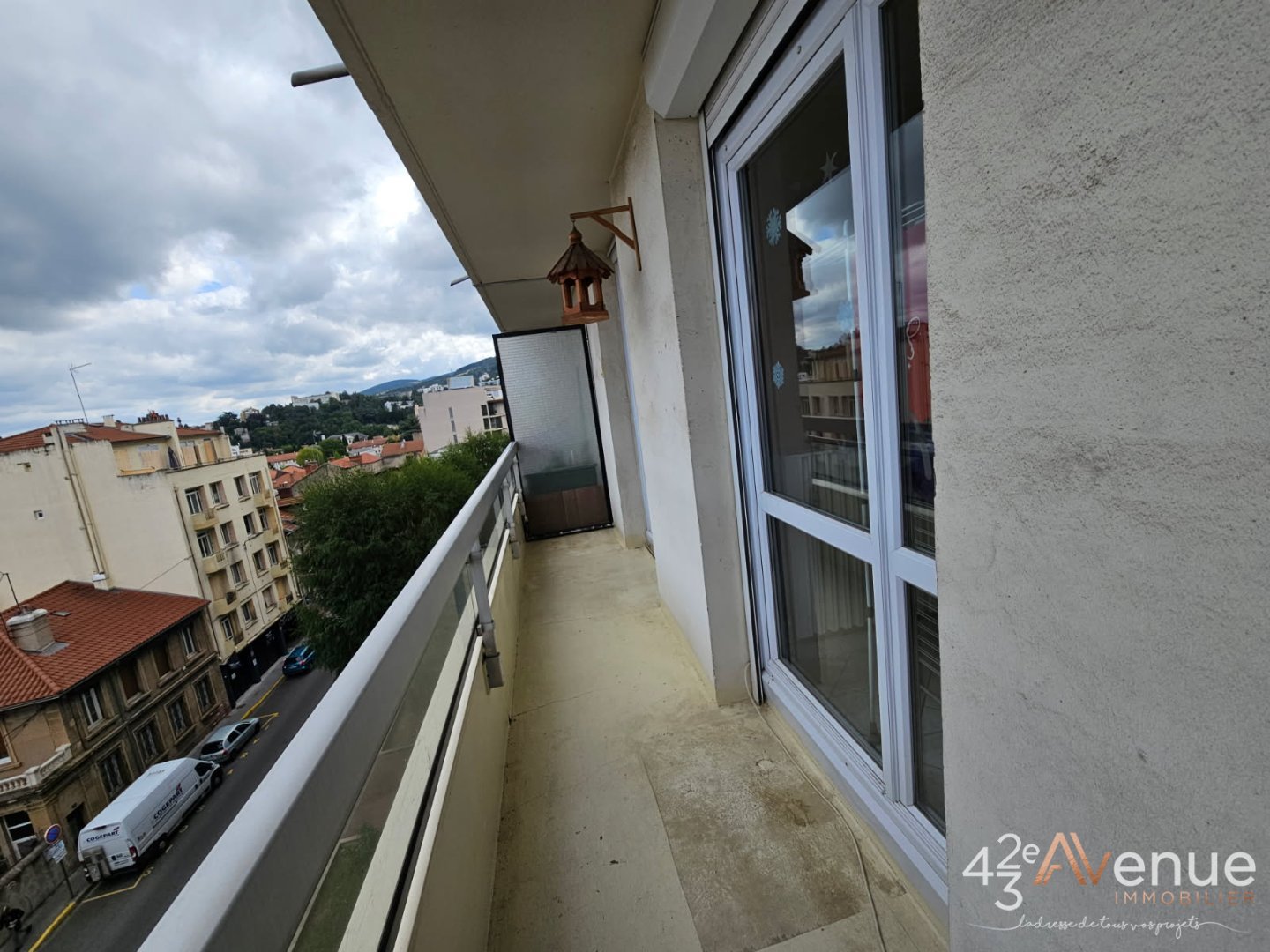 APPARTEMENT T5 A VENDRE - ST ETIENNE BELLEVUE - 106.59 m2 - 114 000 €