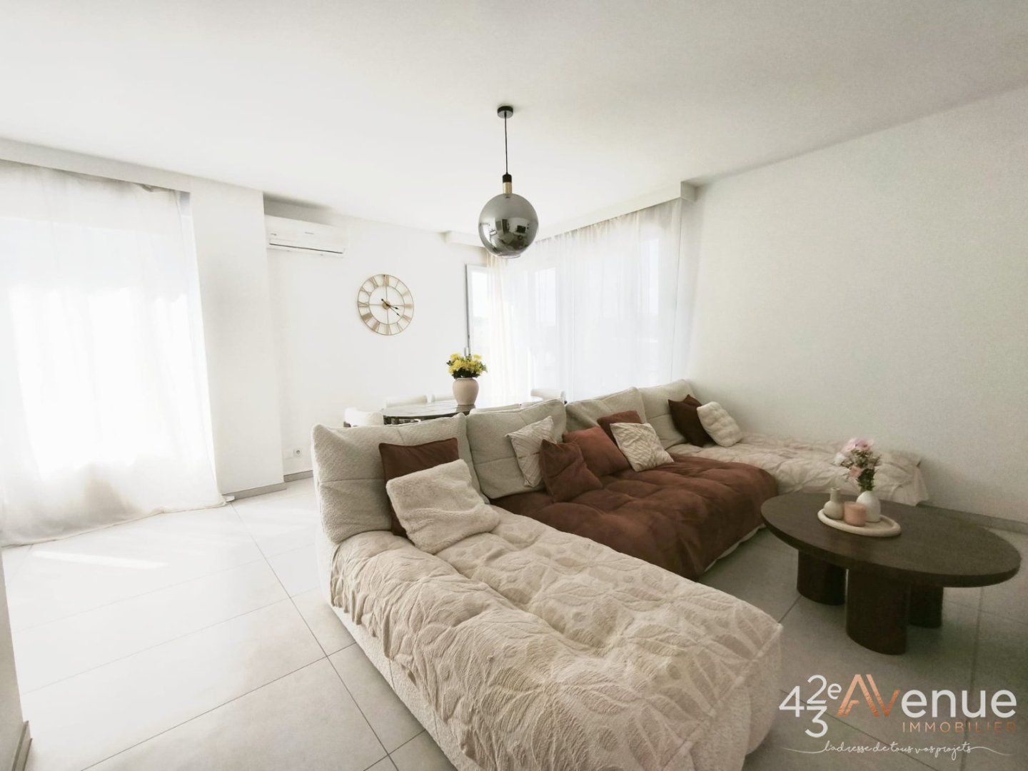 APPARTEMENT T5 A VENDRE - ST ETIENNE BELLEVUE - 118 m2 - 299 000 &euro;