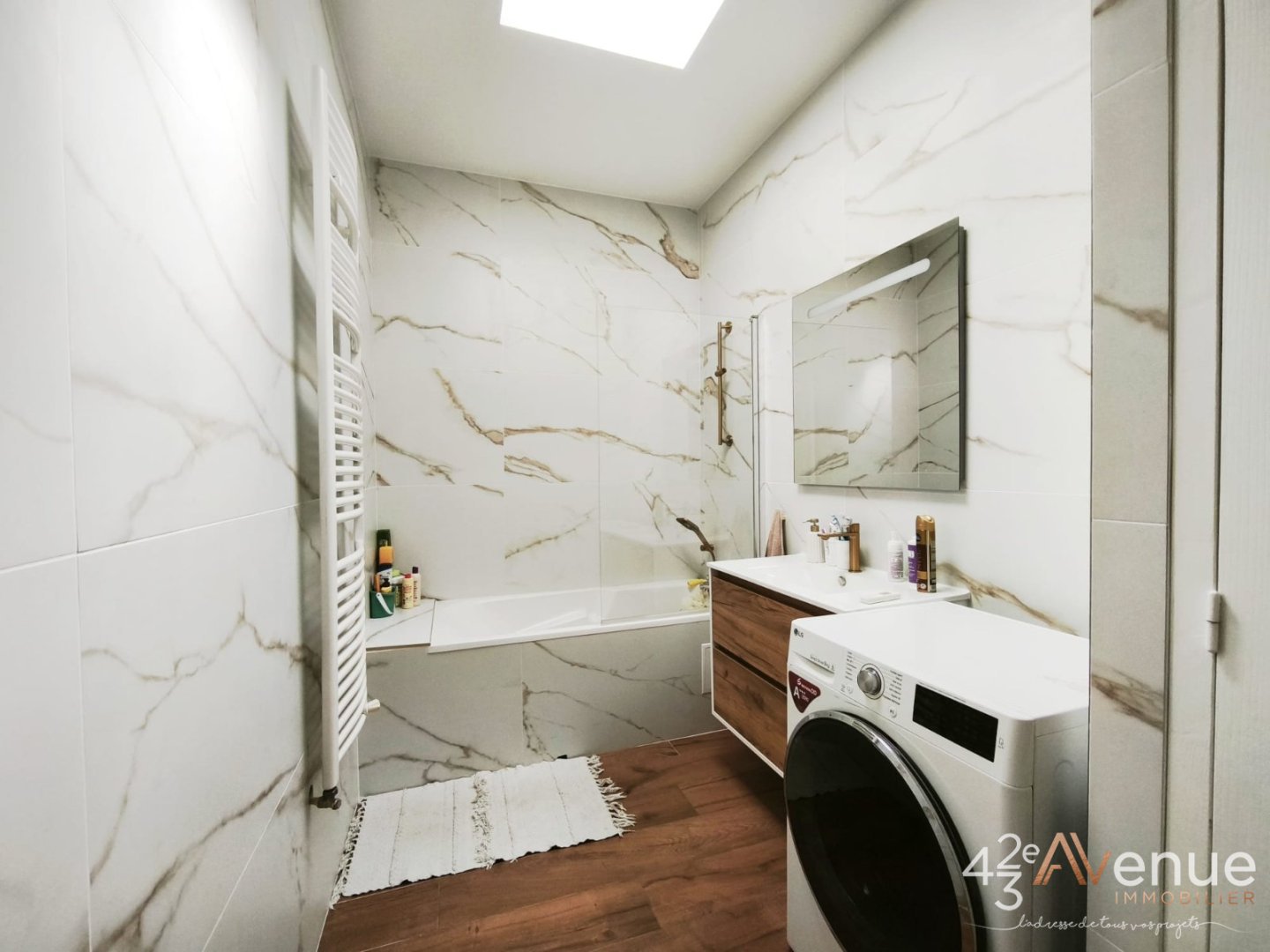 APPARTEMENT T5 A VENDRE - ST ETIENNE BELLEVUE - 118 m2 - 299 000 &euro;
