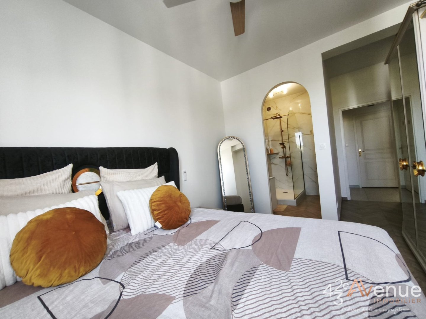 APPARTEMENT T5 A VENDRE - ST ETIENNE BELLEVUE - 118 m2 - 299 000 &euro;