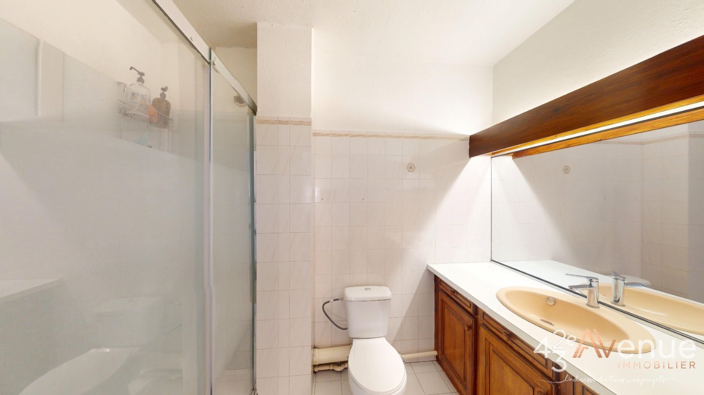 APPARTEMENT T5 A VENDRE - ST ETIENNE CARNOT - 100 m2 - 149�000�&euro;