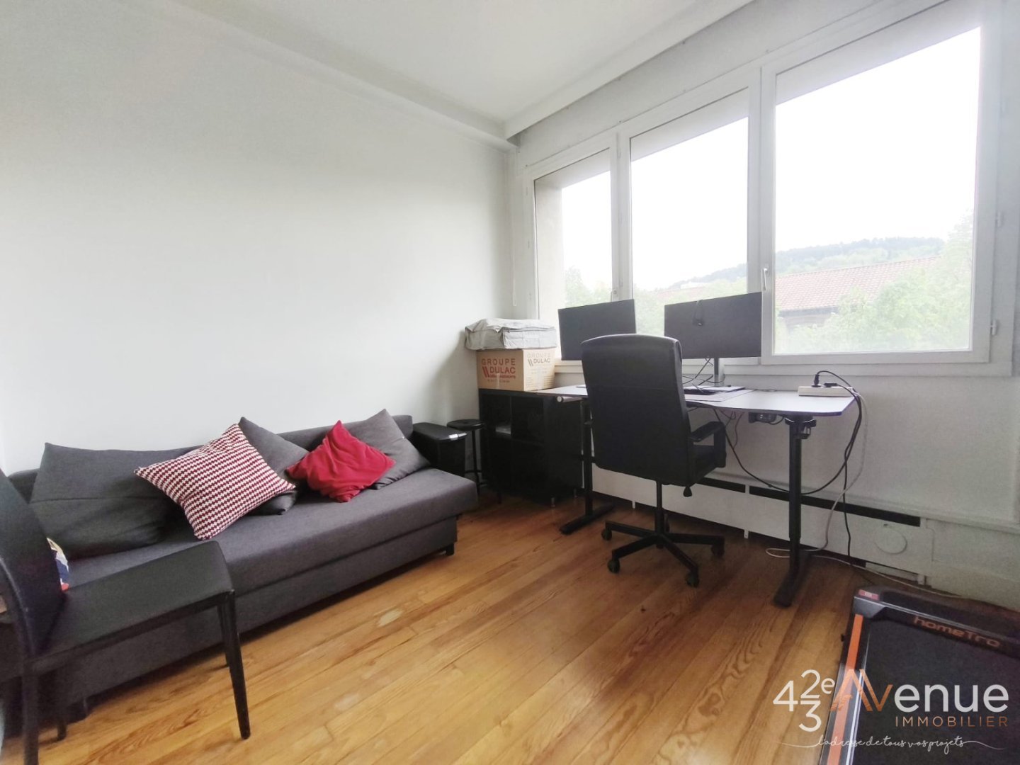 APPARTEMENT T5 A VENDRE - ST ETIENNE CENTRE VILLE - 178 m2 - 198 000 &euro;