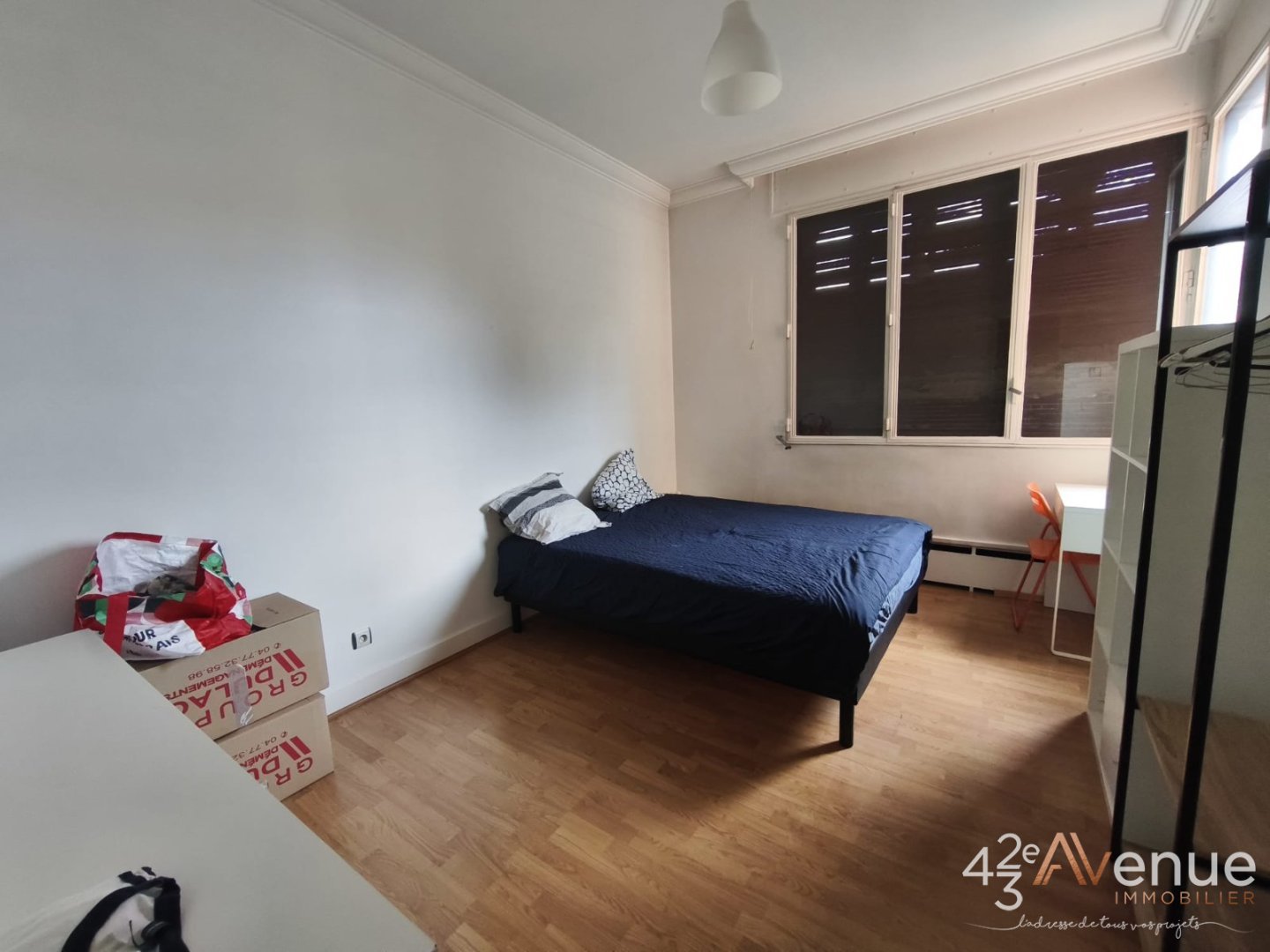 APPARTEMENT T5 A VENDRE - ST ETIENNE CENTRE VILLE - 178 m2 - 198 000 &euro;