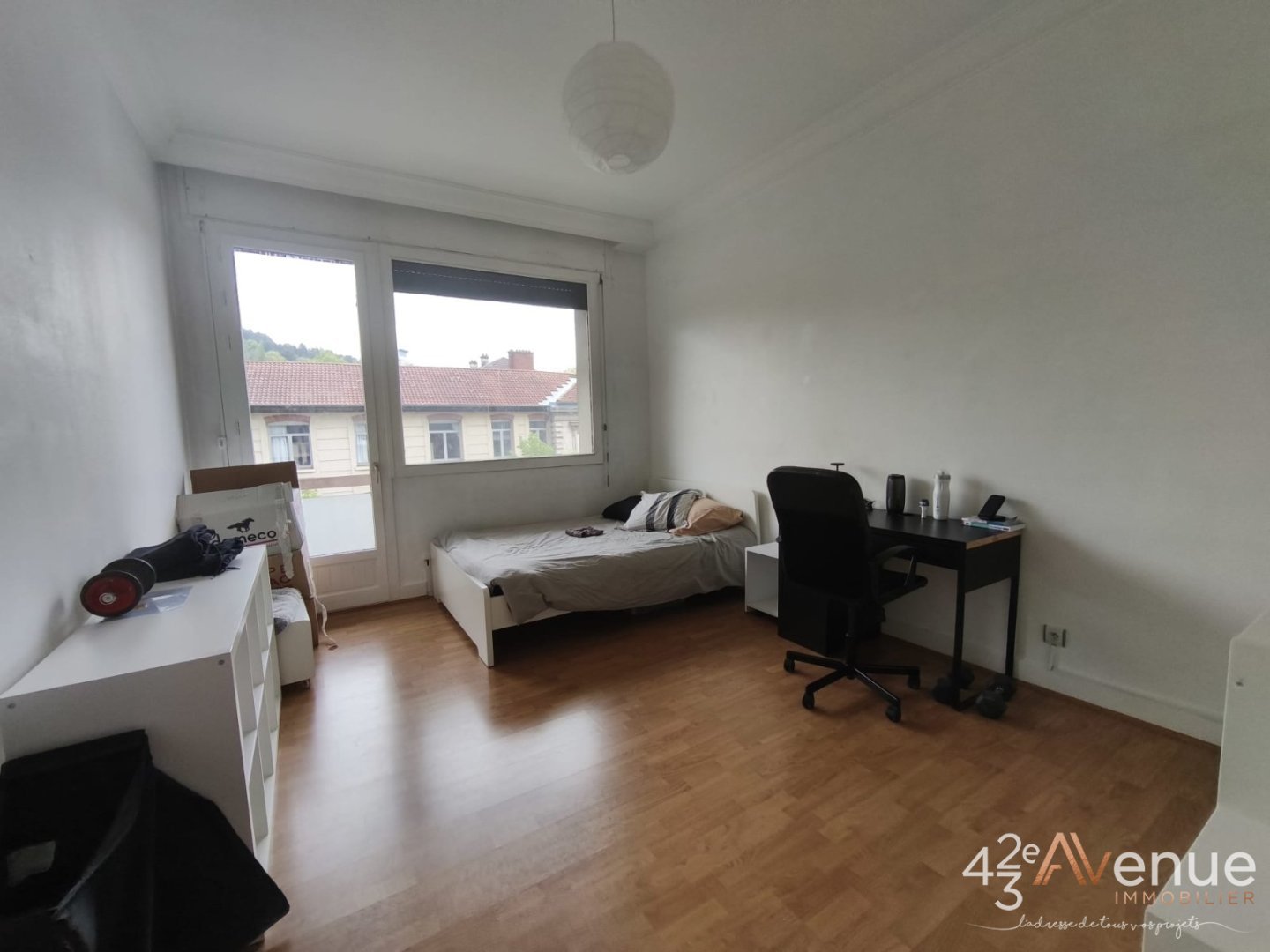 APPARTEMENT T5 A VENDRE - ST ETIENNE CENTRE VILLE - 178 m2 - 198 000 &euro;