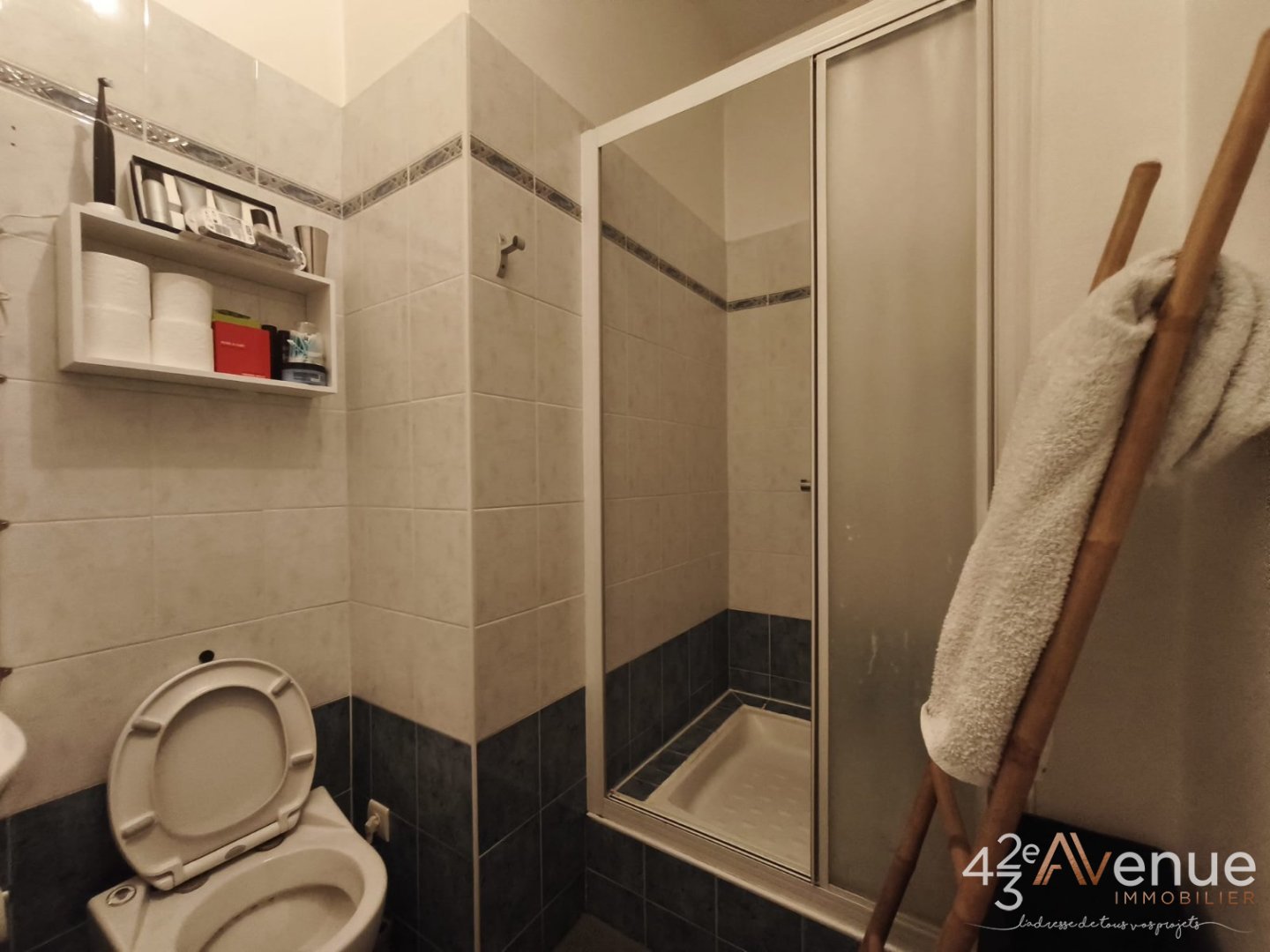APPARTEMENT T5 A VENDRE - ST ETIENNE CENTRE VILLE - 178 m2 - 198 000 &euro;