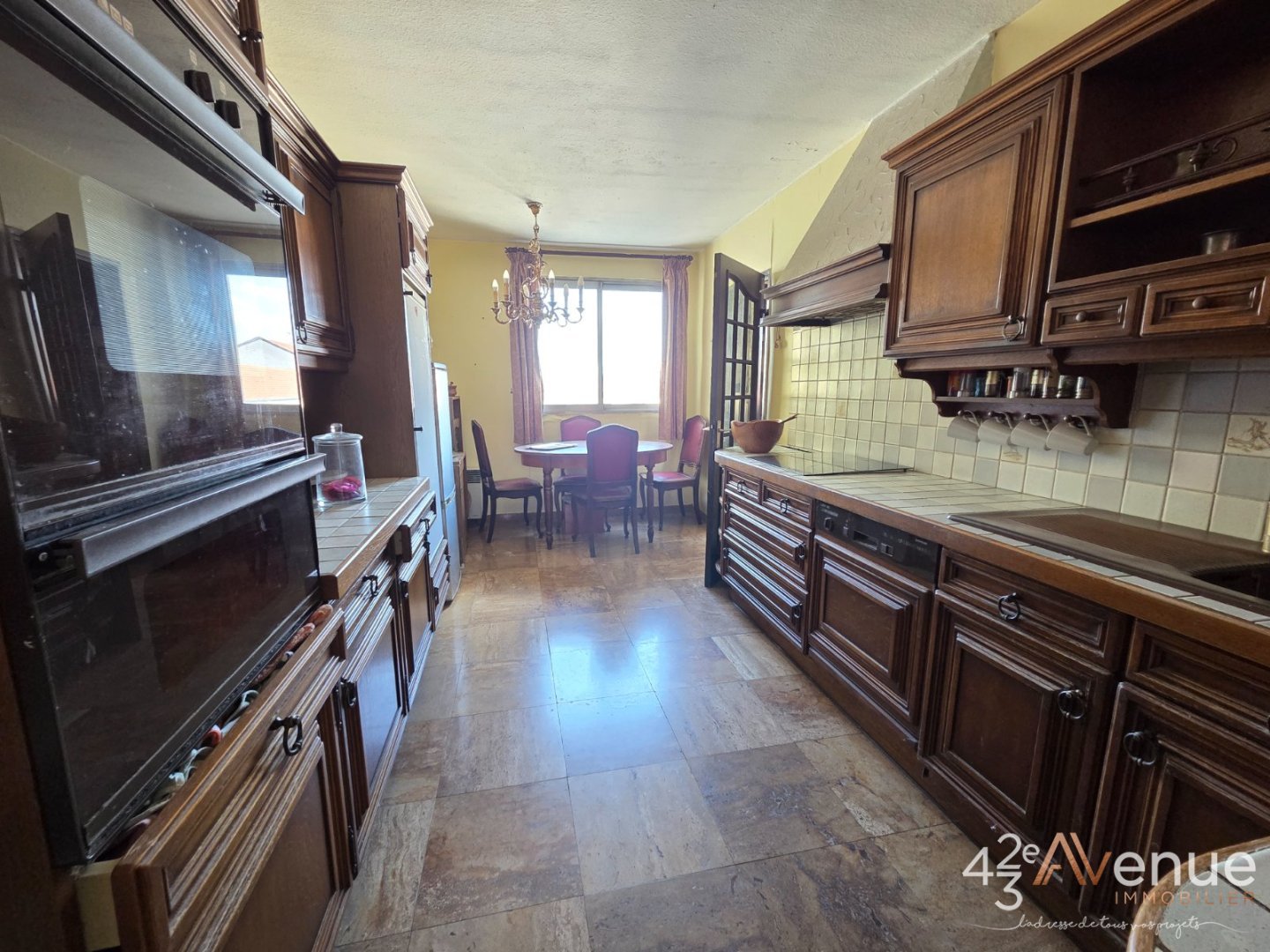 APPARTEMENT T5 A VENDRE - ST ETIENNE CENTRE VILLE - 143.61 m2 - 230 000 &euro;