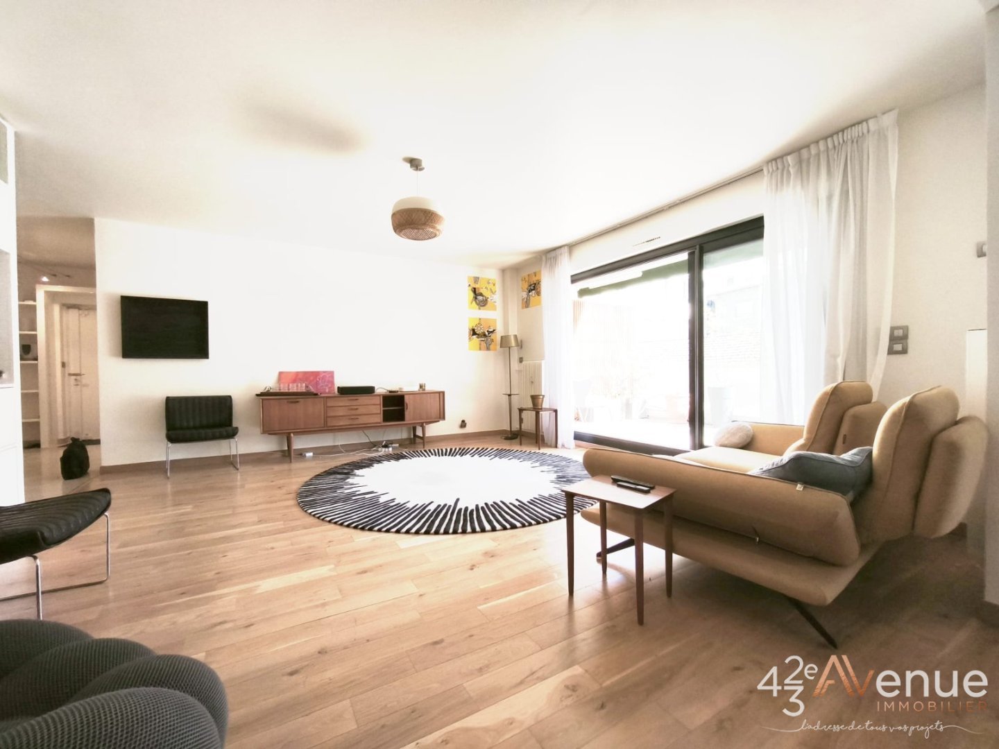 APPARTEMENT T5 A VENDRE - ST ETIENNE CENTRE VILLE - 146.94 m2 - 349 000 &euro;
