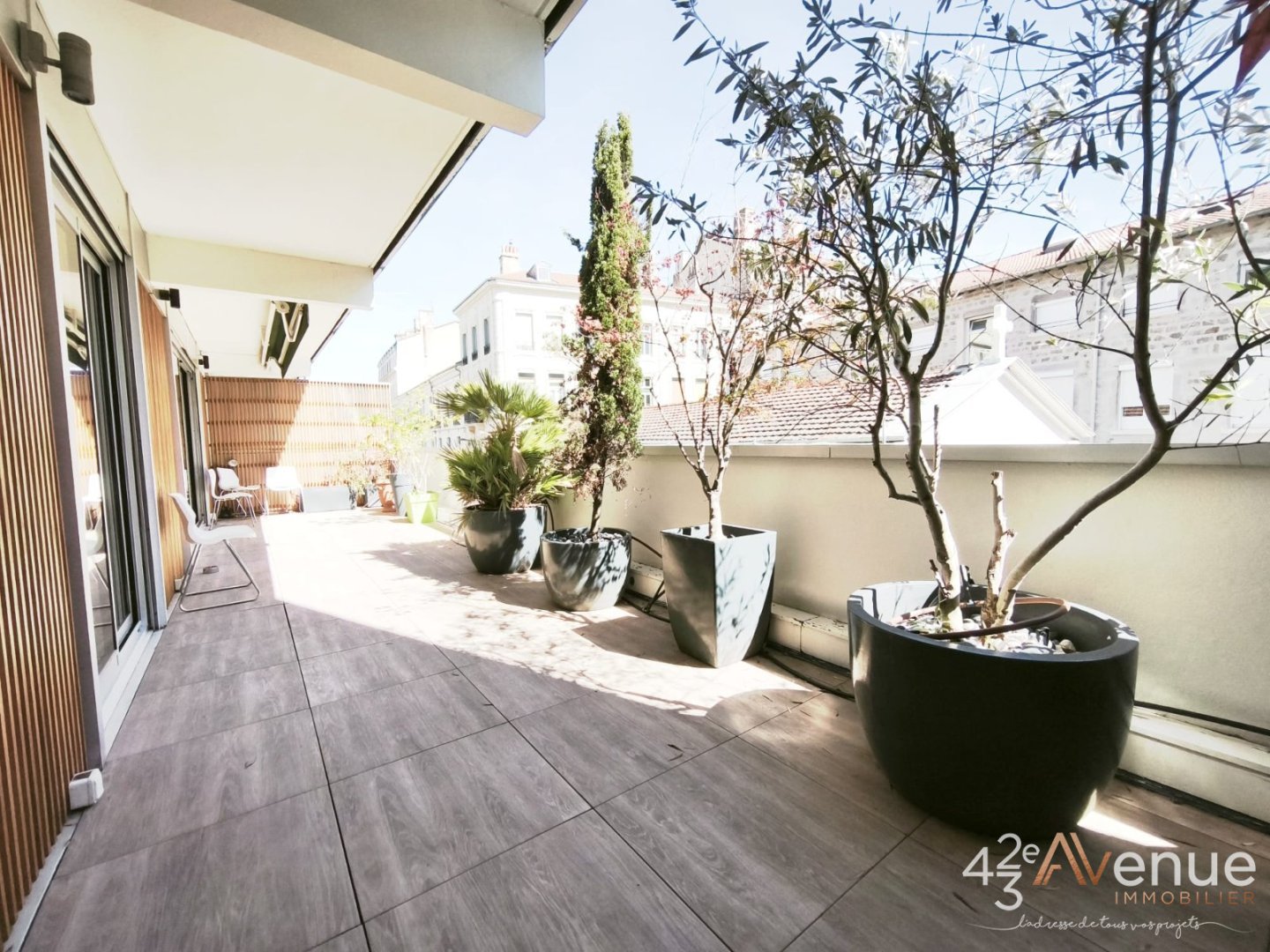 APPARTEMENT T5 A VENDRE - ST ETIENNE CENTRE VILLE - 146.94 m2 - 349 000 &euro;