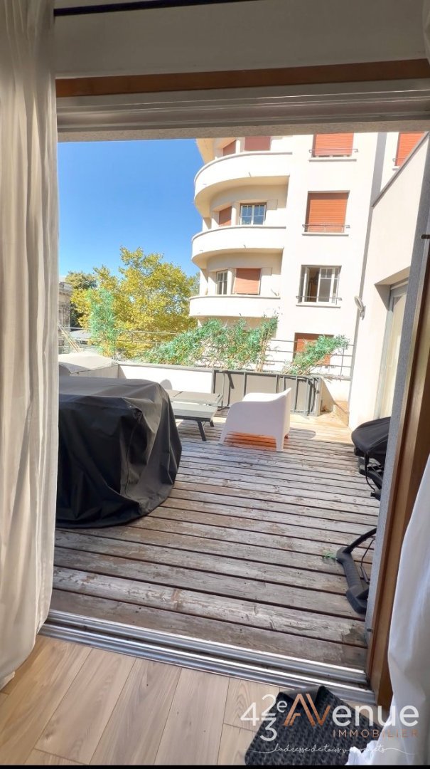 APPARTEMENT T5 A VENDRE - ST ETIENNE CENTRE VILLE - 200 m2 - 420 000 &euro;