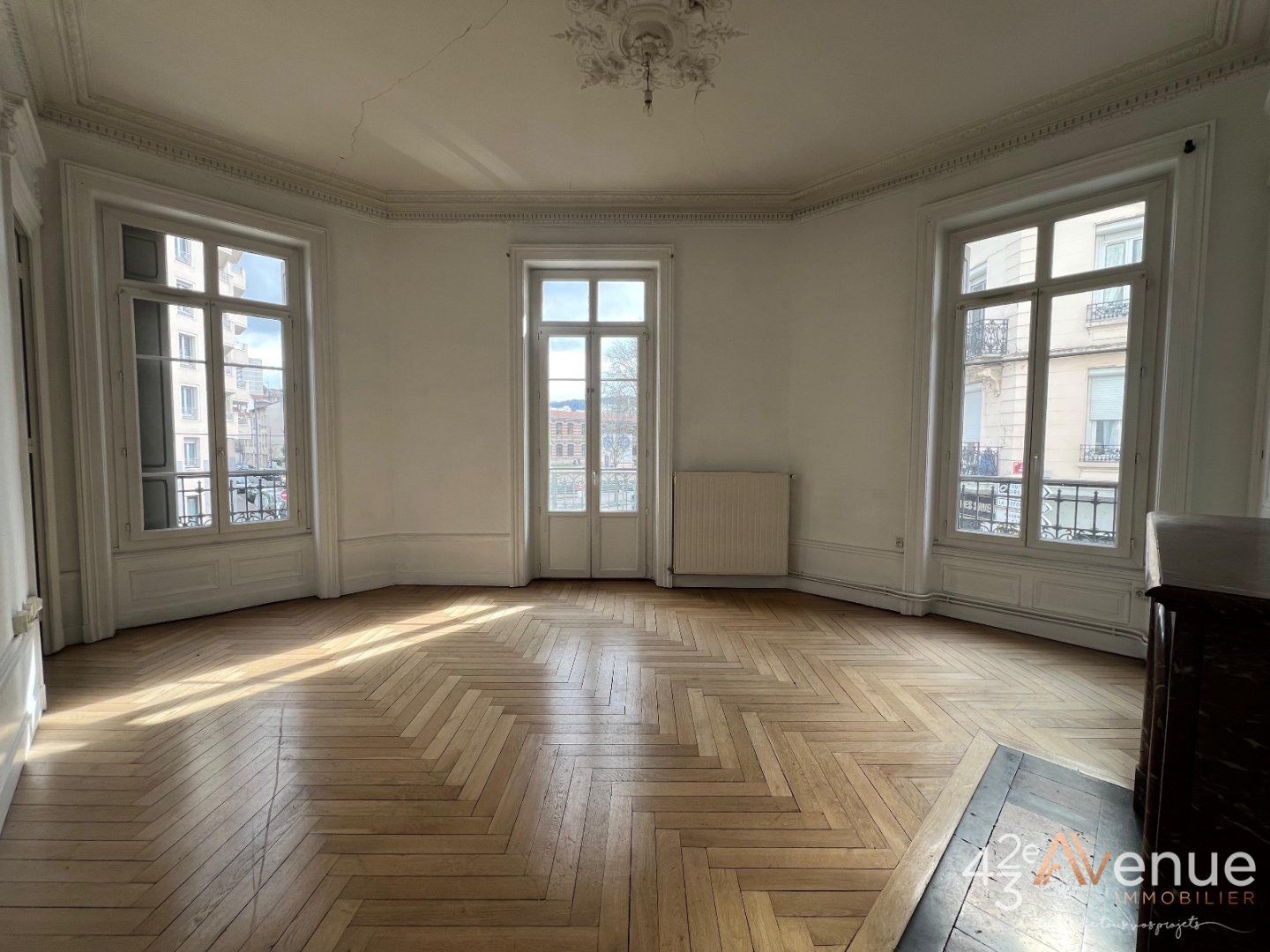 Appartement de type 5 Secteur facults A VENDRE - ST ETIENNE FACULTE   CENTRE DEUX - 100.77 m2 - 189000€